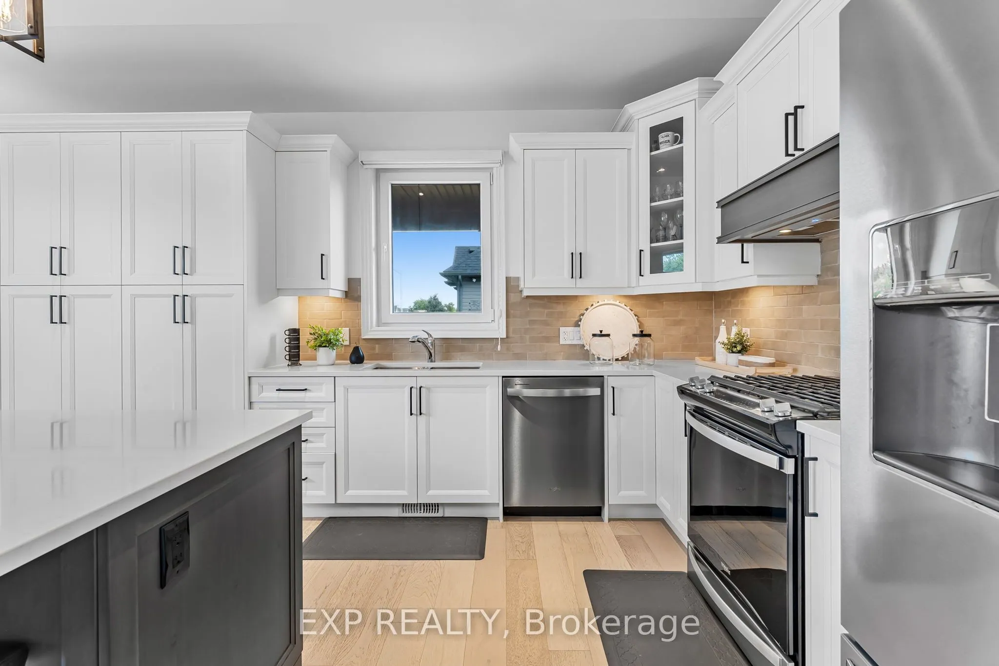 4242 Village Creek Drive