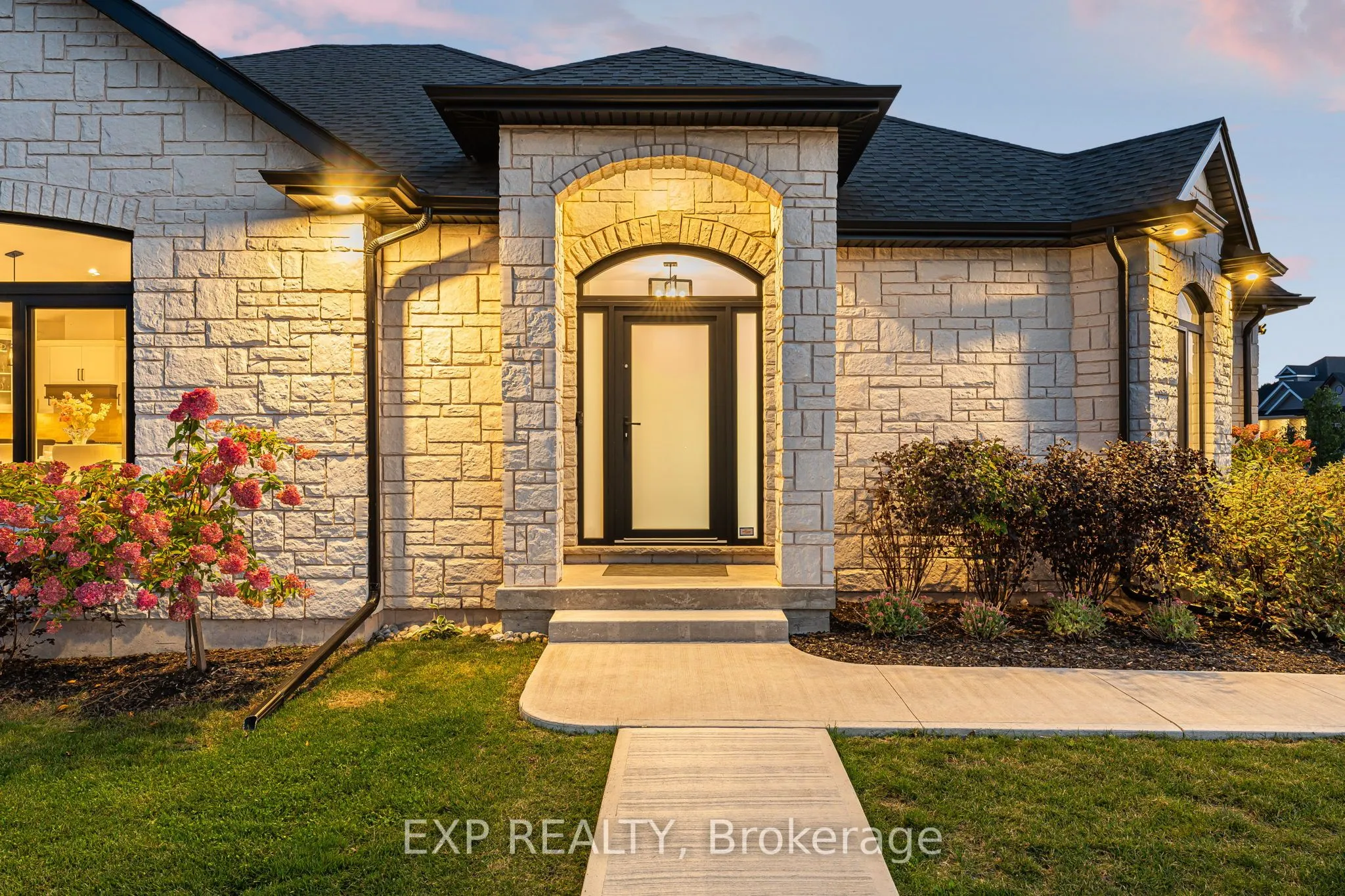 4242 Village Creek Drive