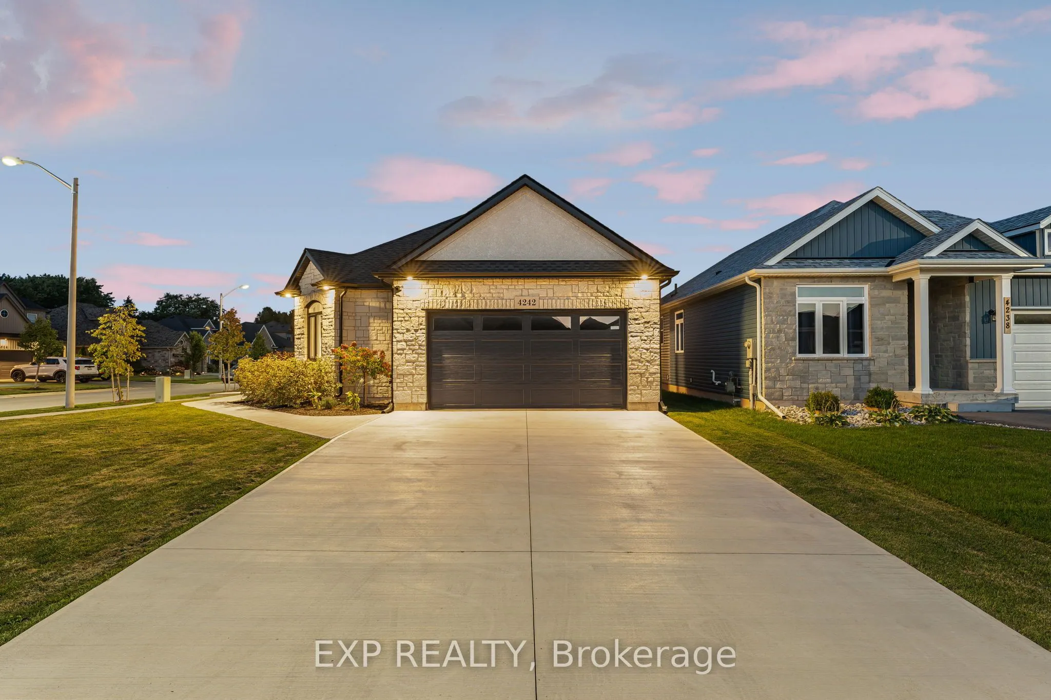 4242 Village Creek Drive