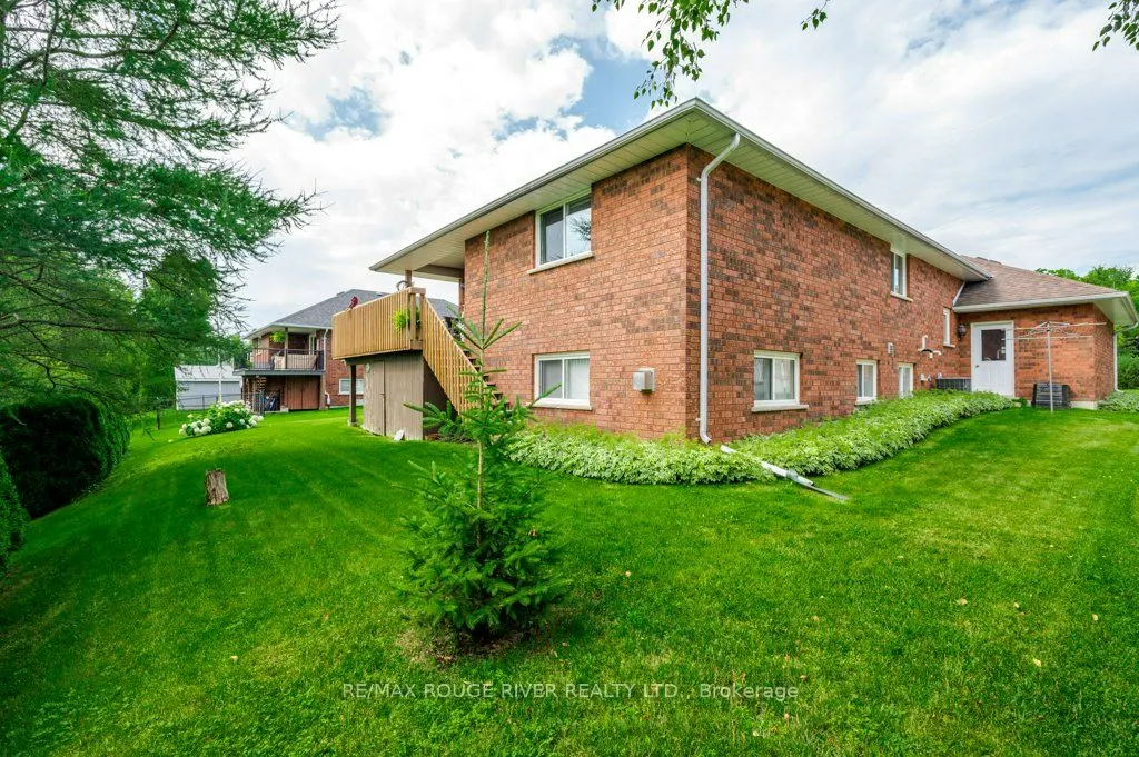 315 Woodward Avenue