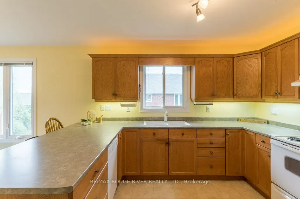 315 Woodward Avenue
