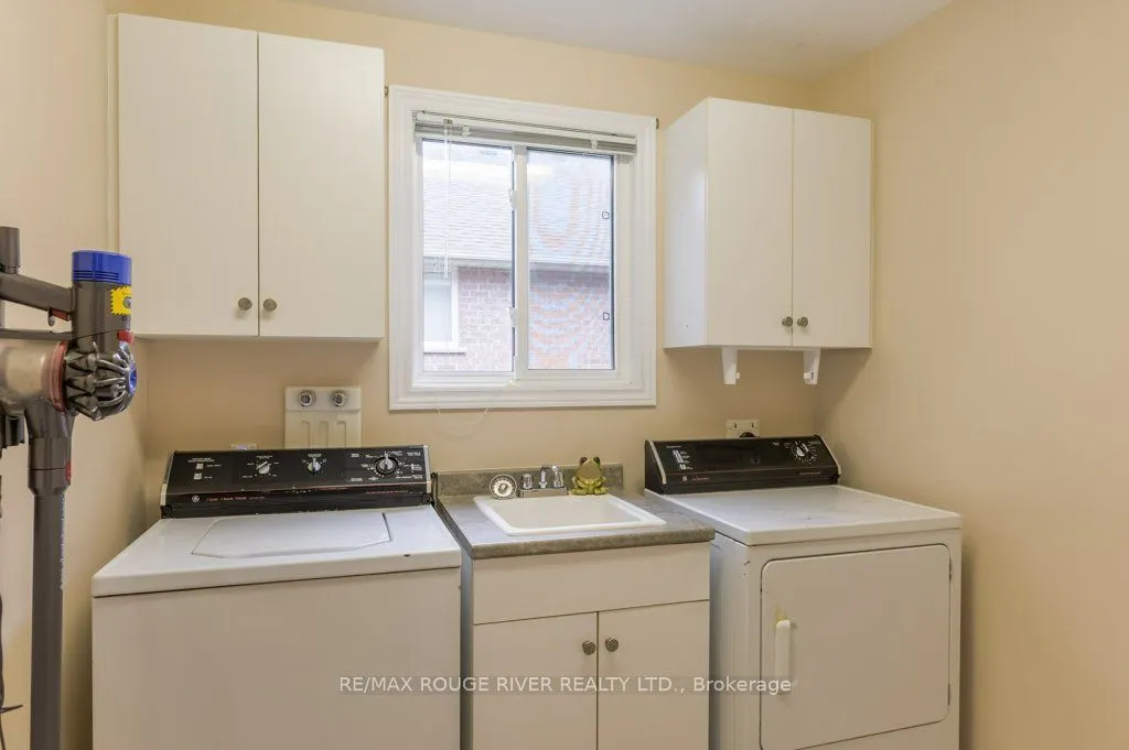315 Woodward Avenue