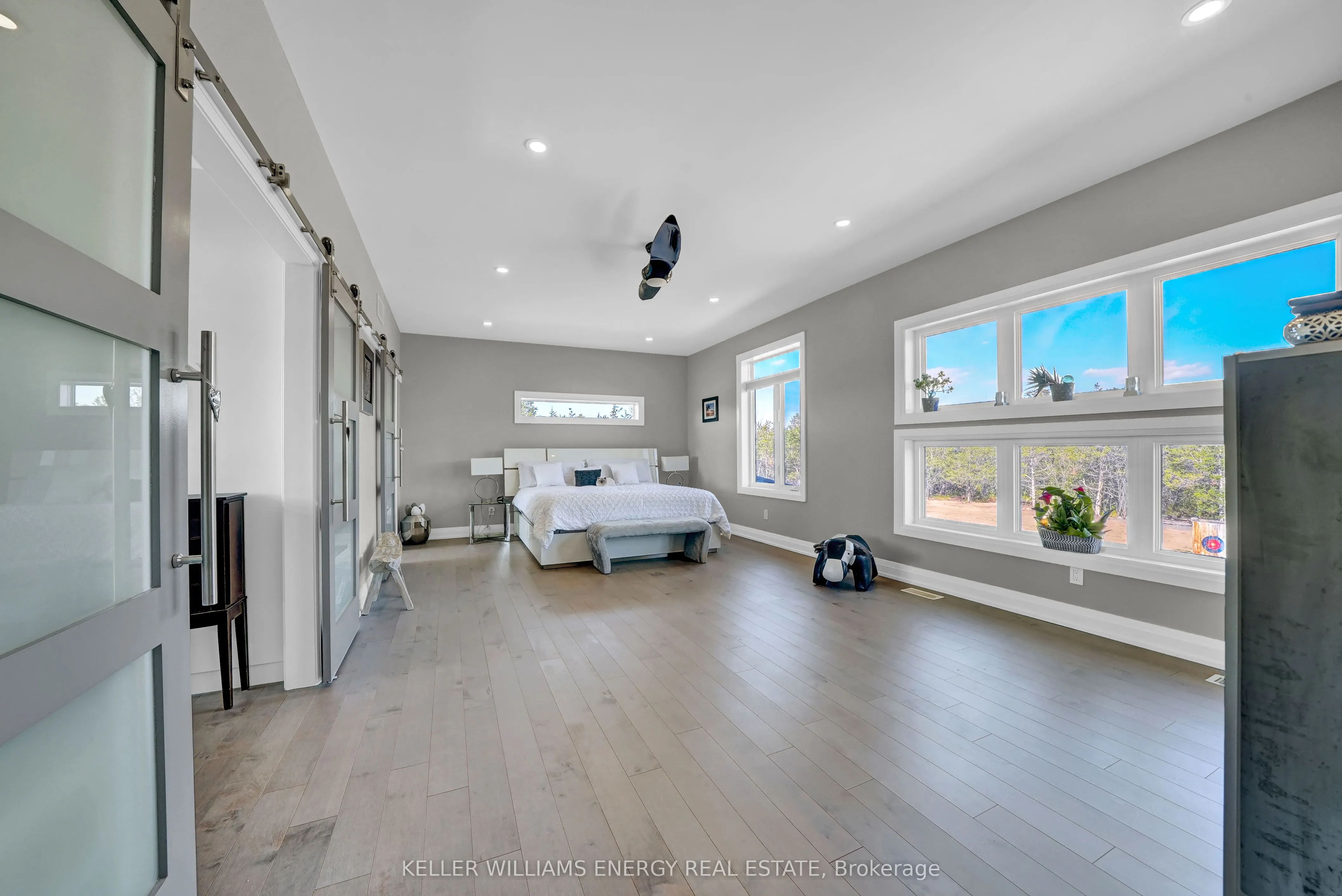 108 Foster Road