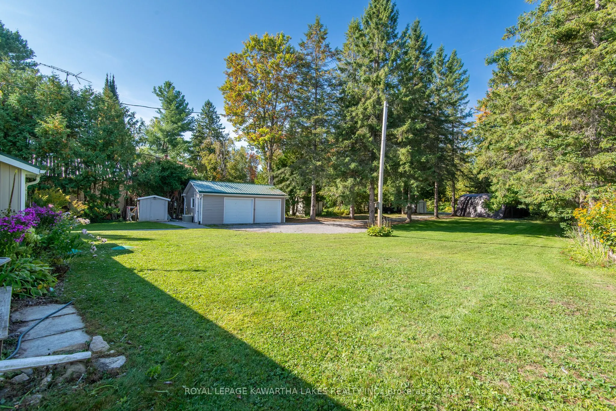 78 Riverbank Road