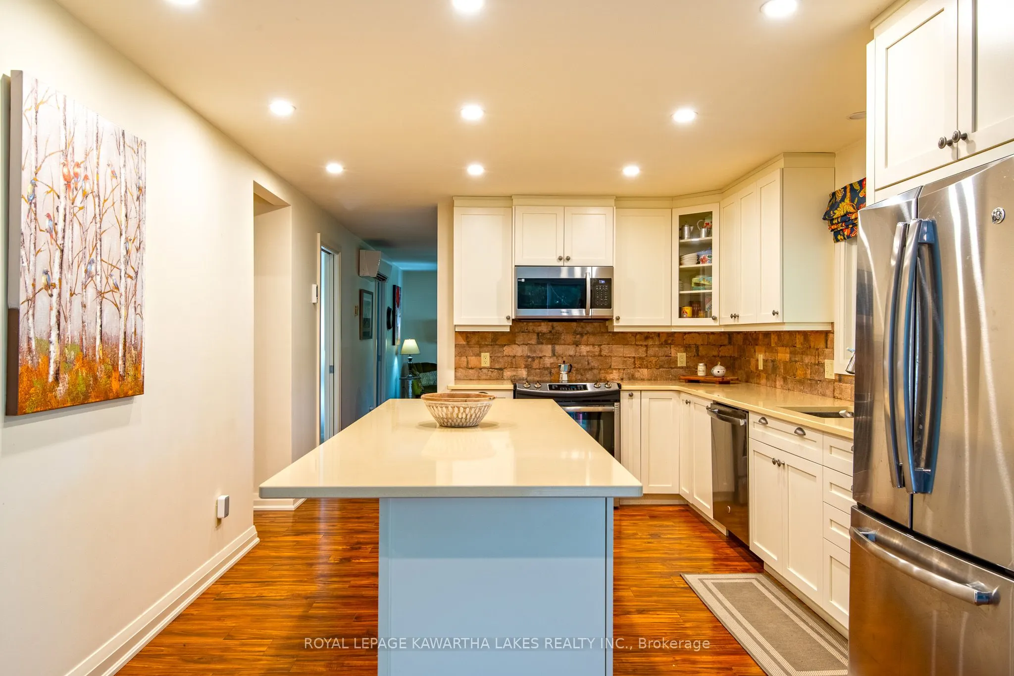 78 Riverbank Road