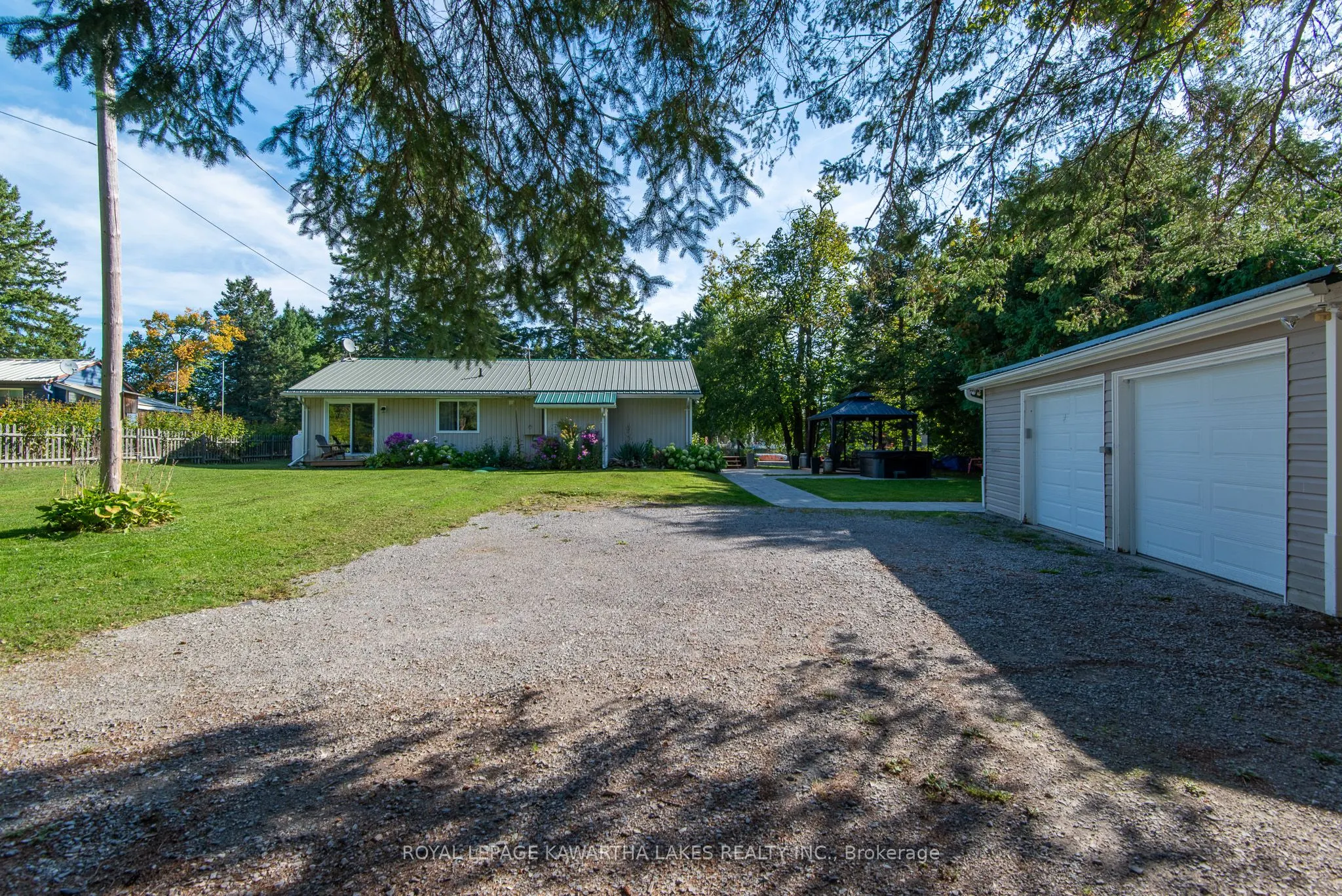 78 Riverbank Road