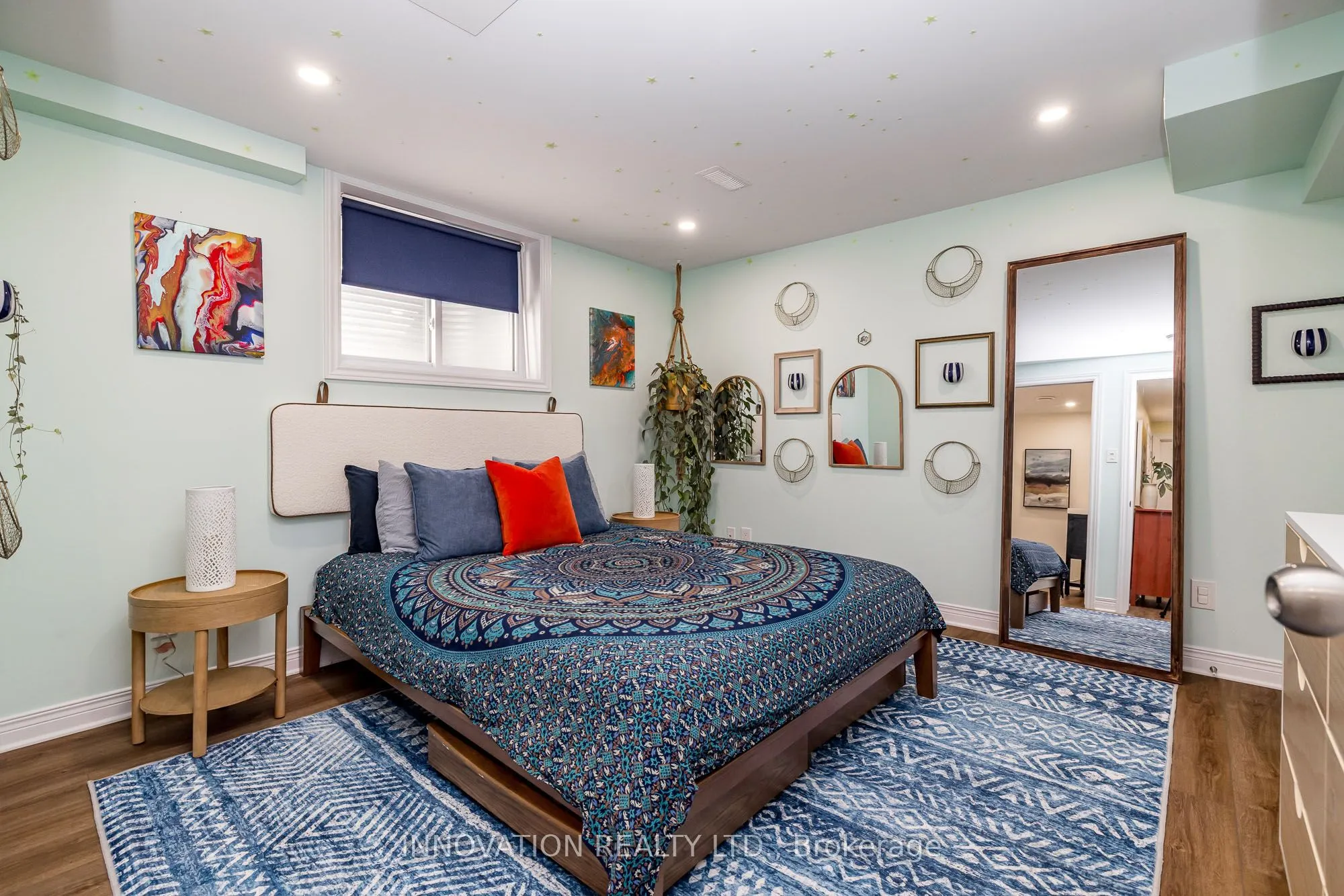 324 Rustic Hills Crescent