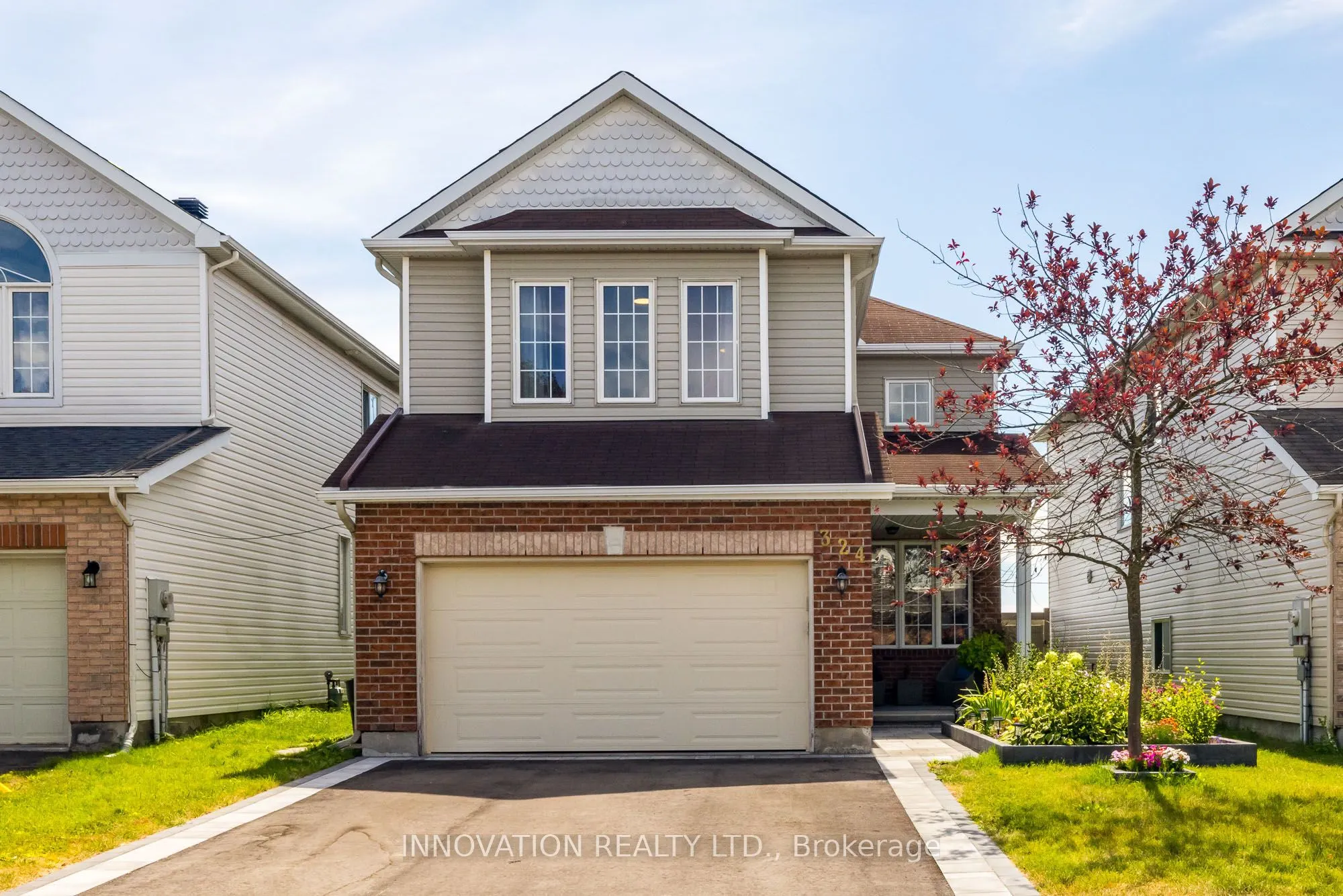 324 Rustic Hills Crescent