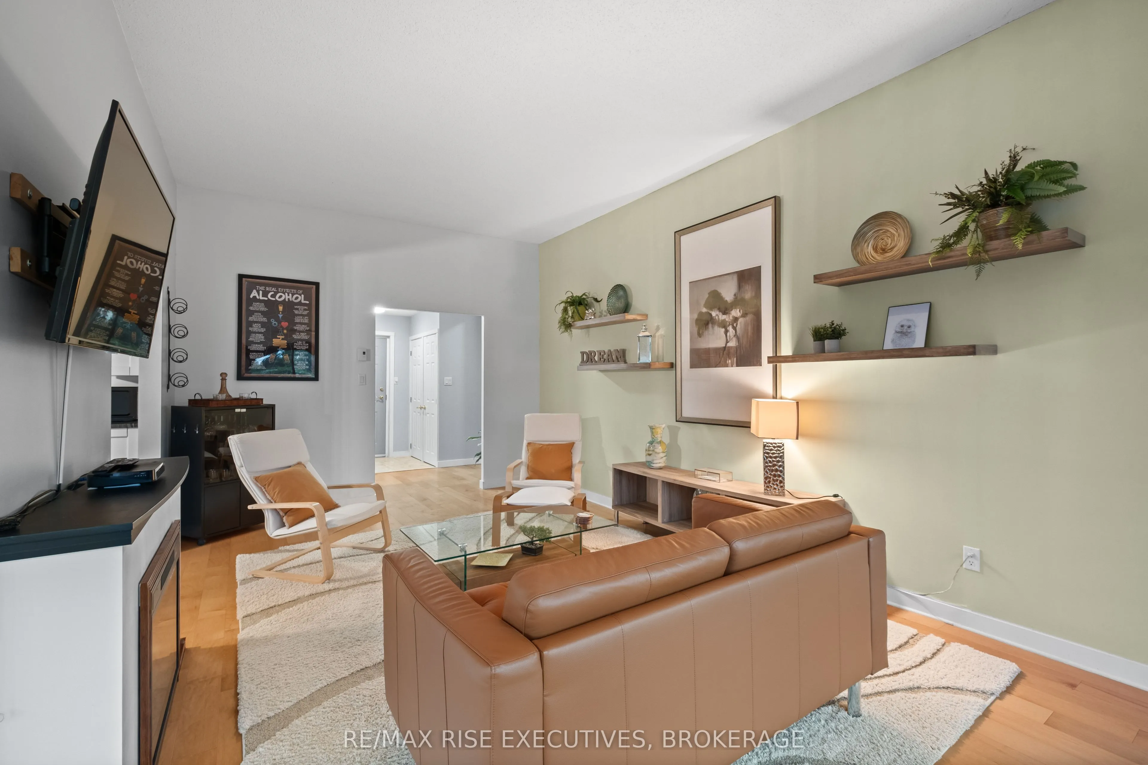 1000 KING Street W, #102