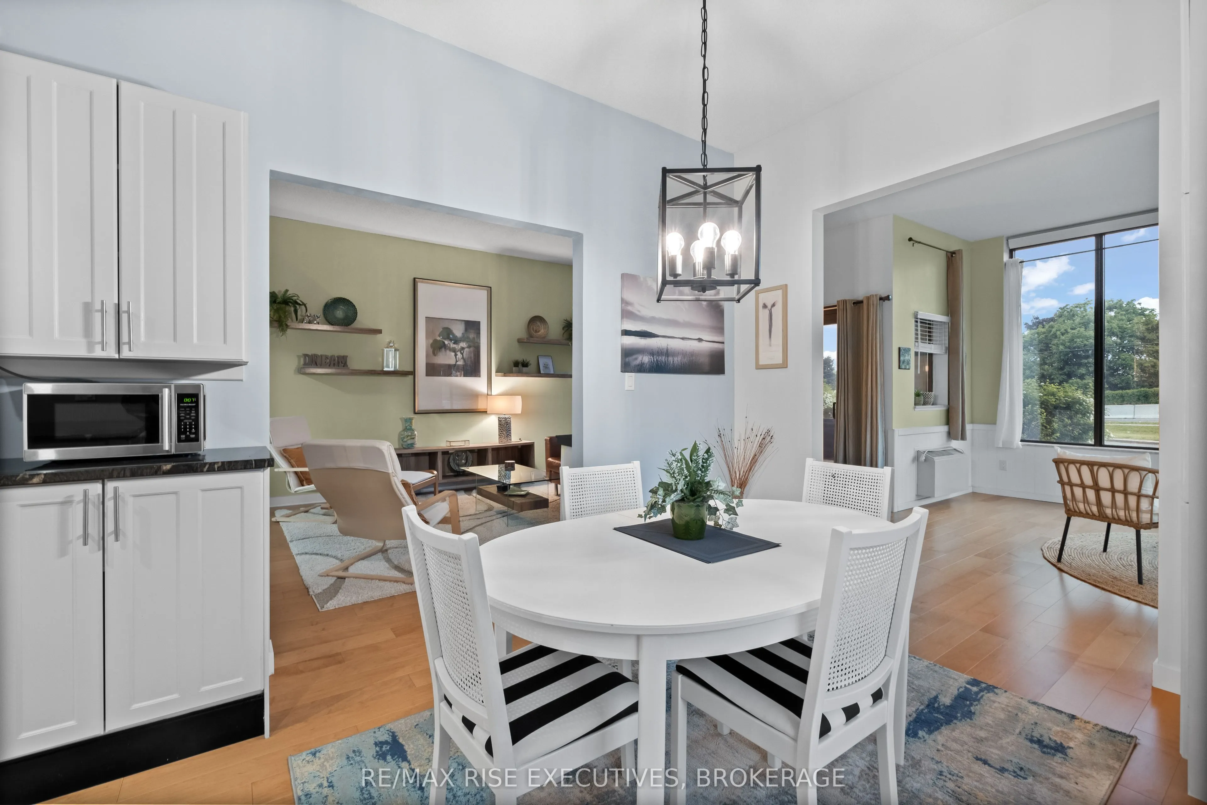 1000 KING Street W, #102