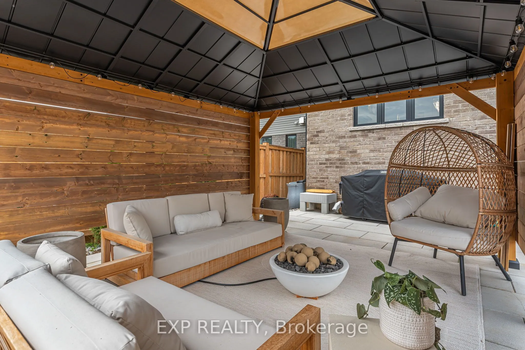 3978 Highland Park Drive