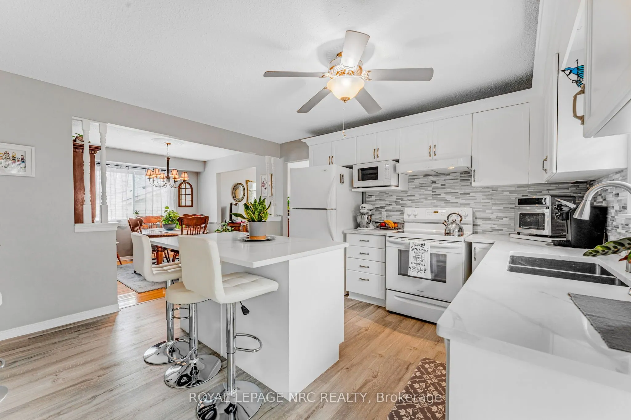 228 Ridge Road S