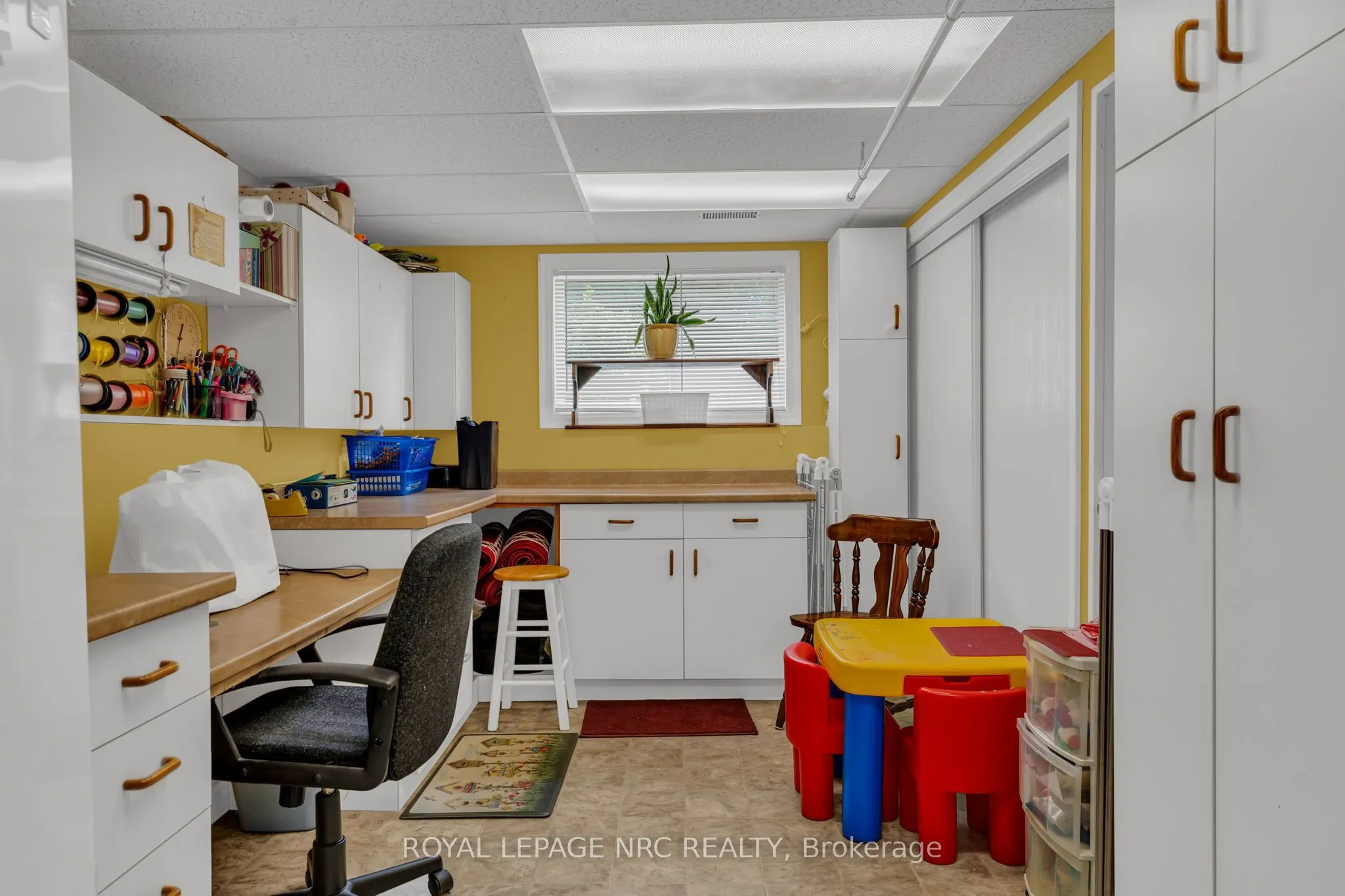 228 Ridge Road S