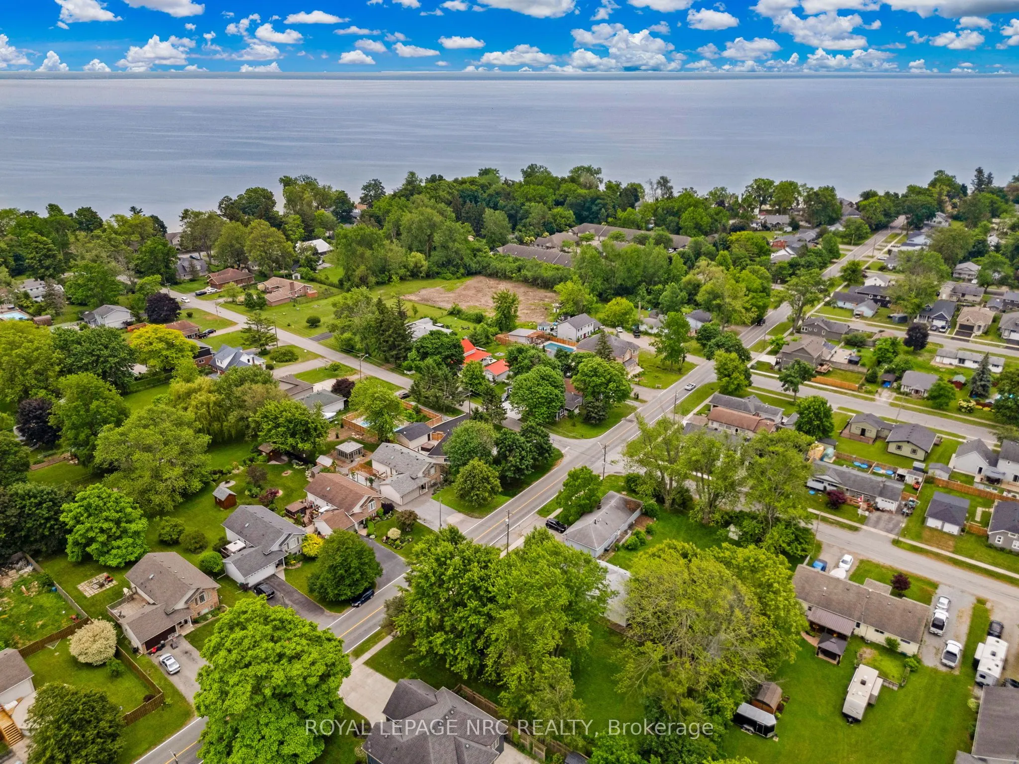 228 Ridge Road S