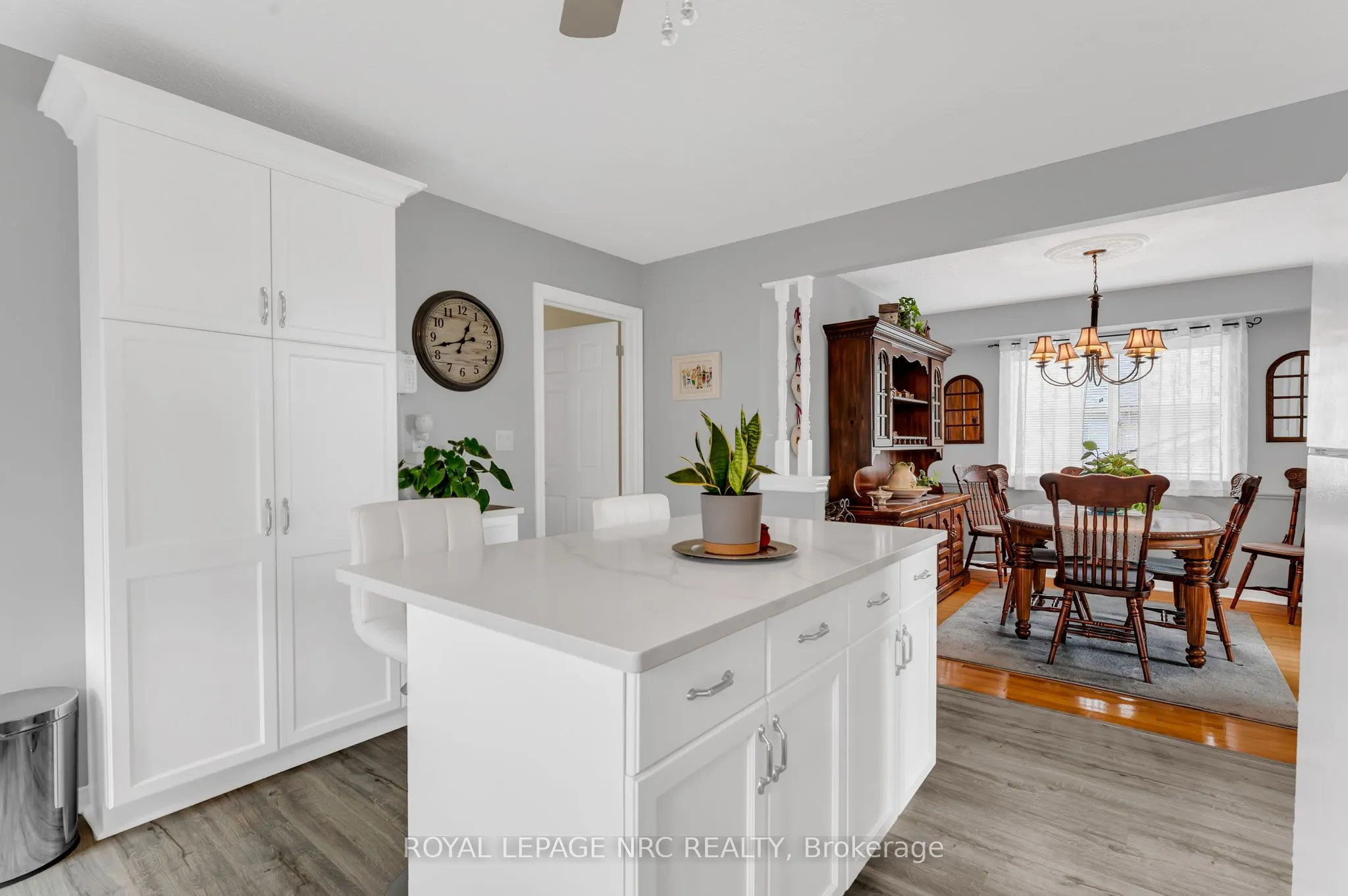 228 Ridge Road S