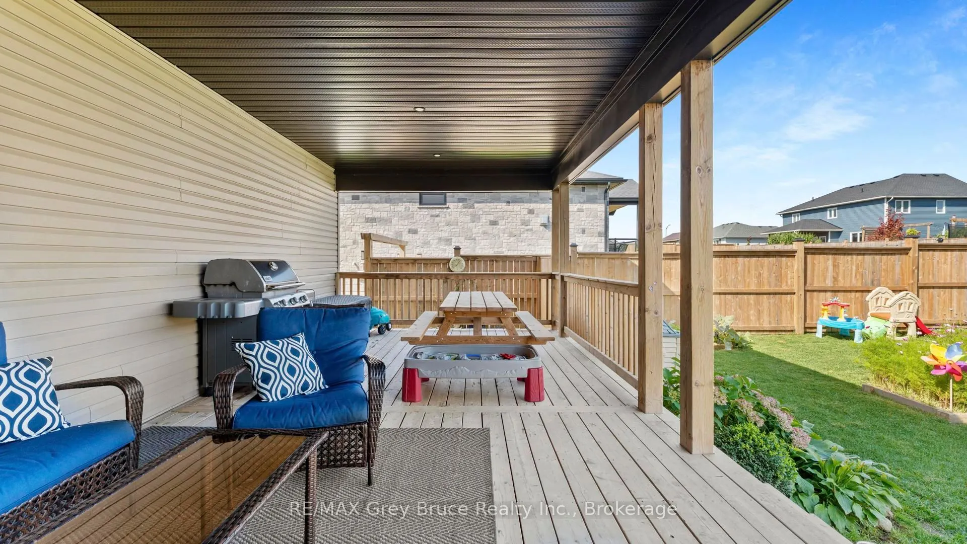 62 Chestnut Hill Crescent