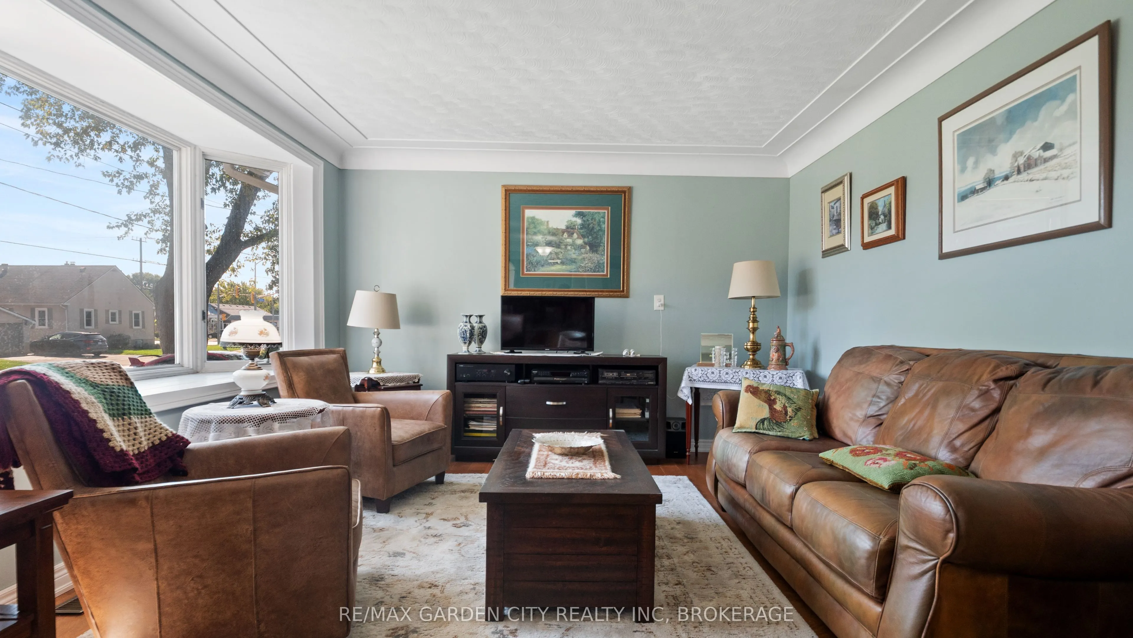 611 Clare Avenue