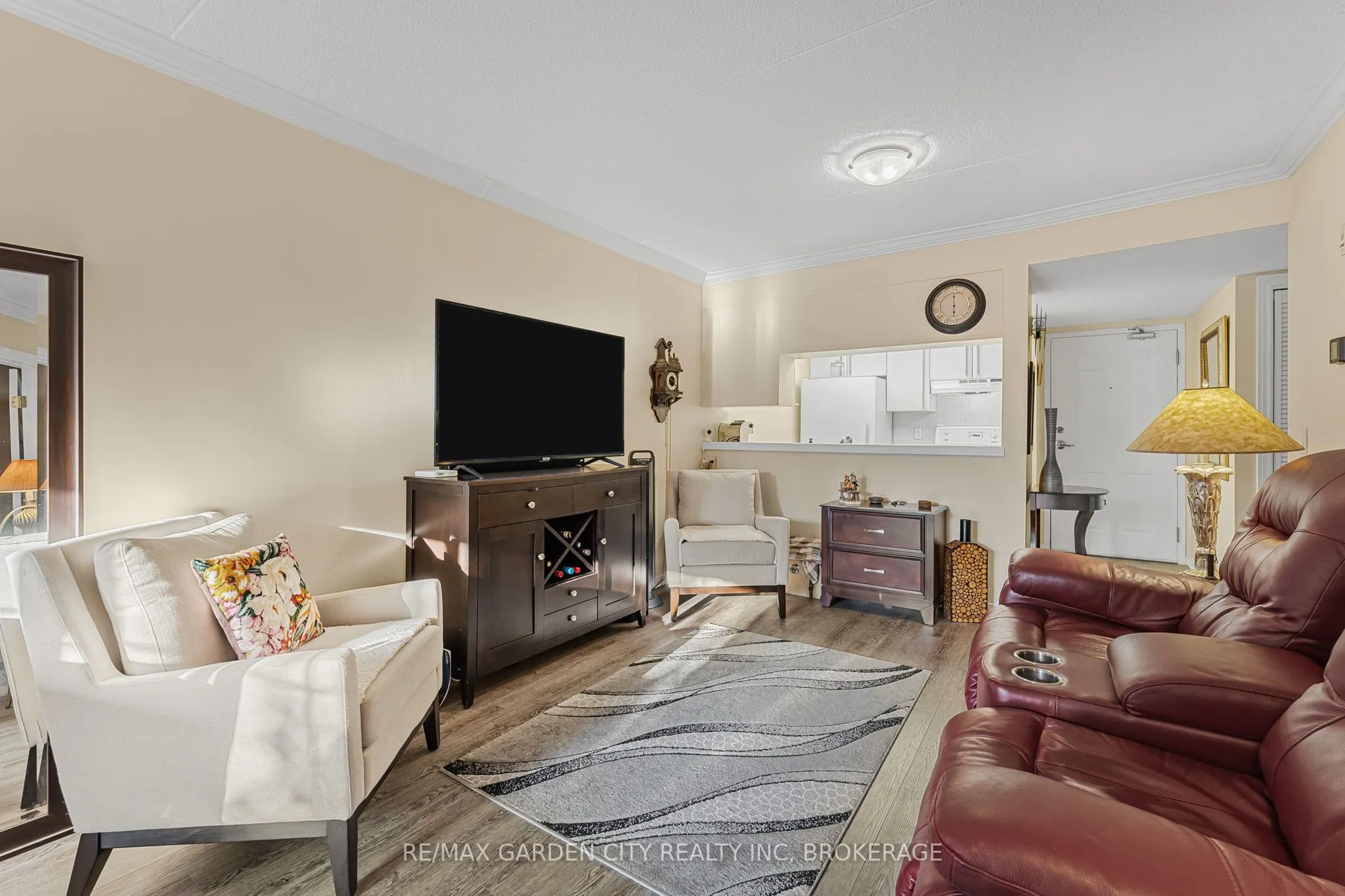 3420 Frederick Avenue, #106