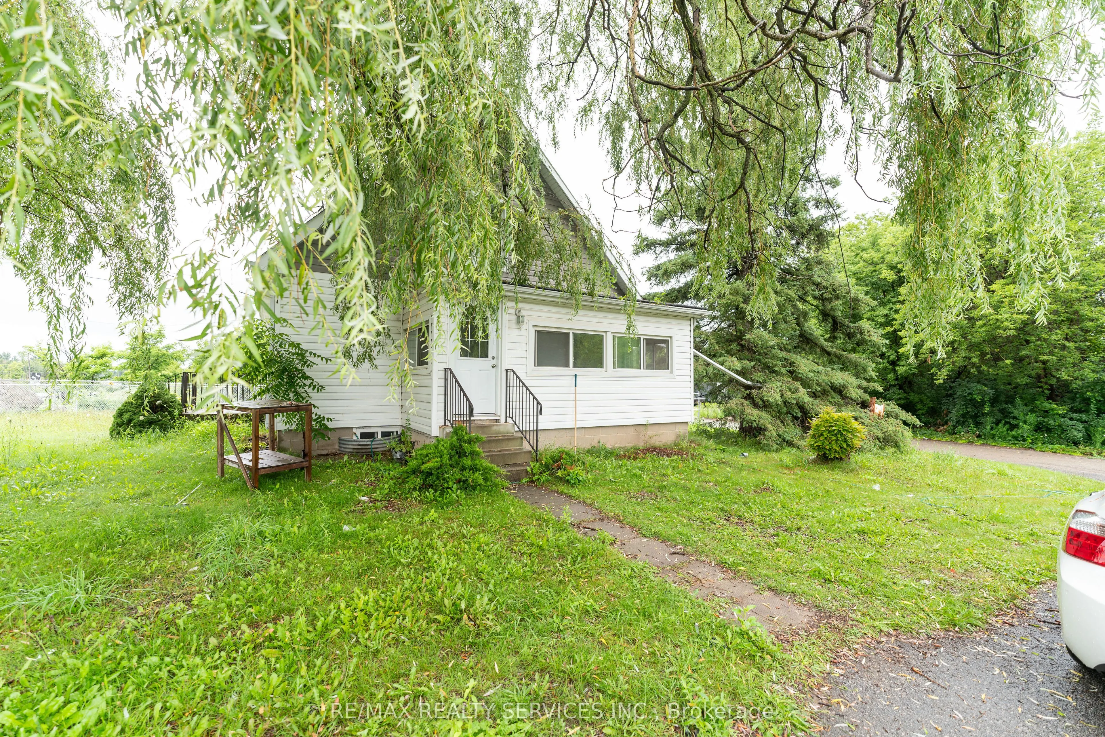 2178 Highway 6