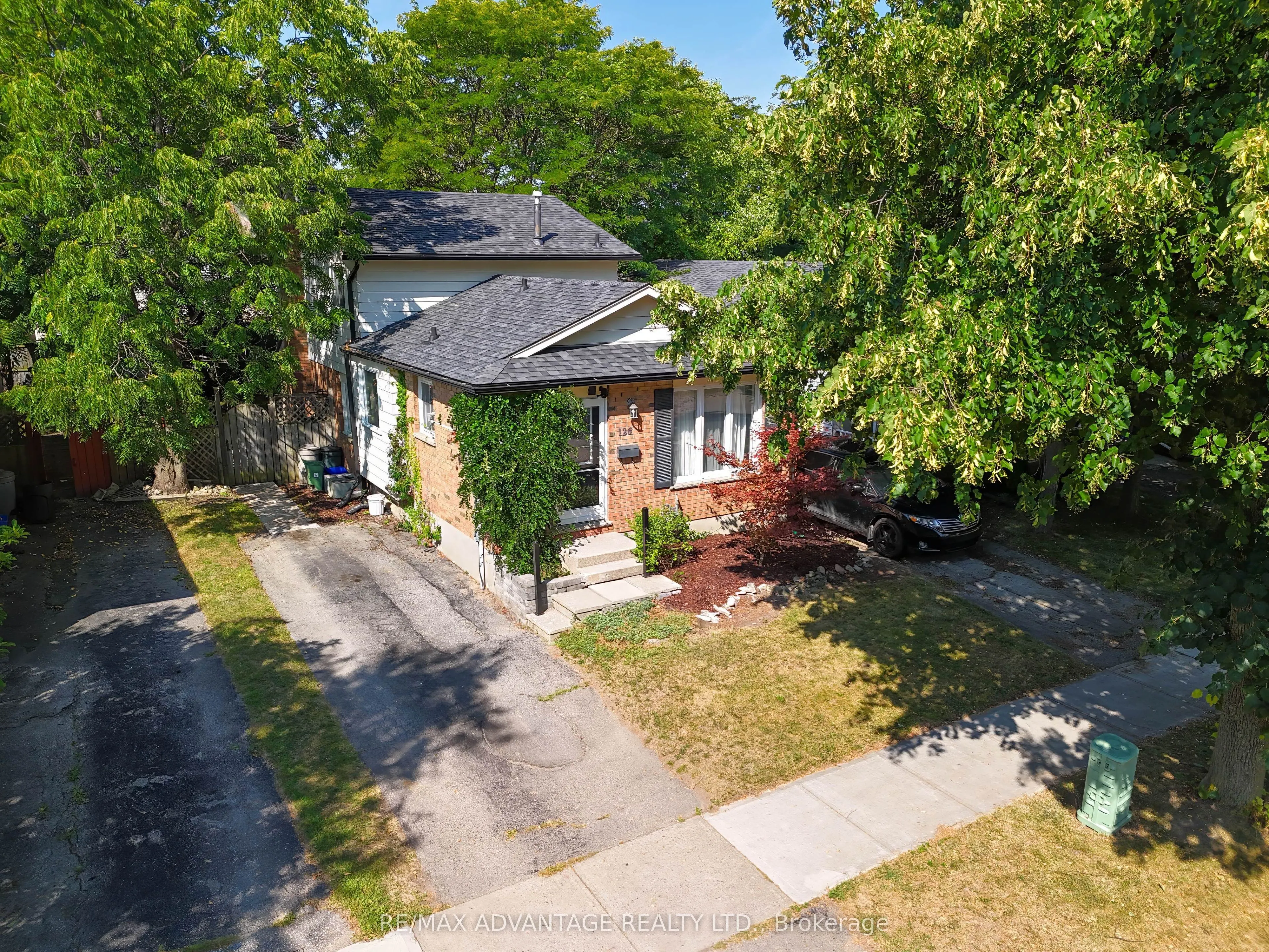 126 Olympic Crescent