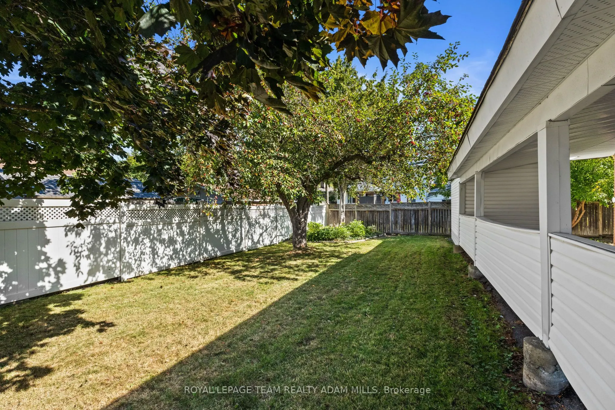 3 Domus Crescent