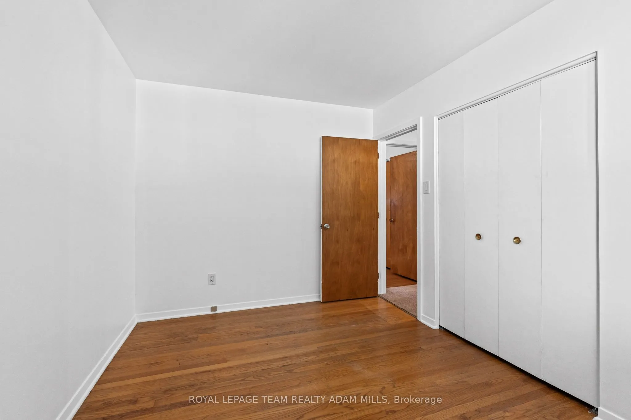 3 Domus Crescent