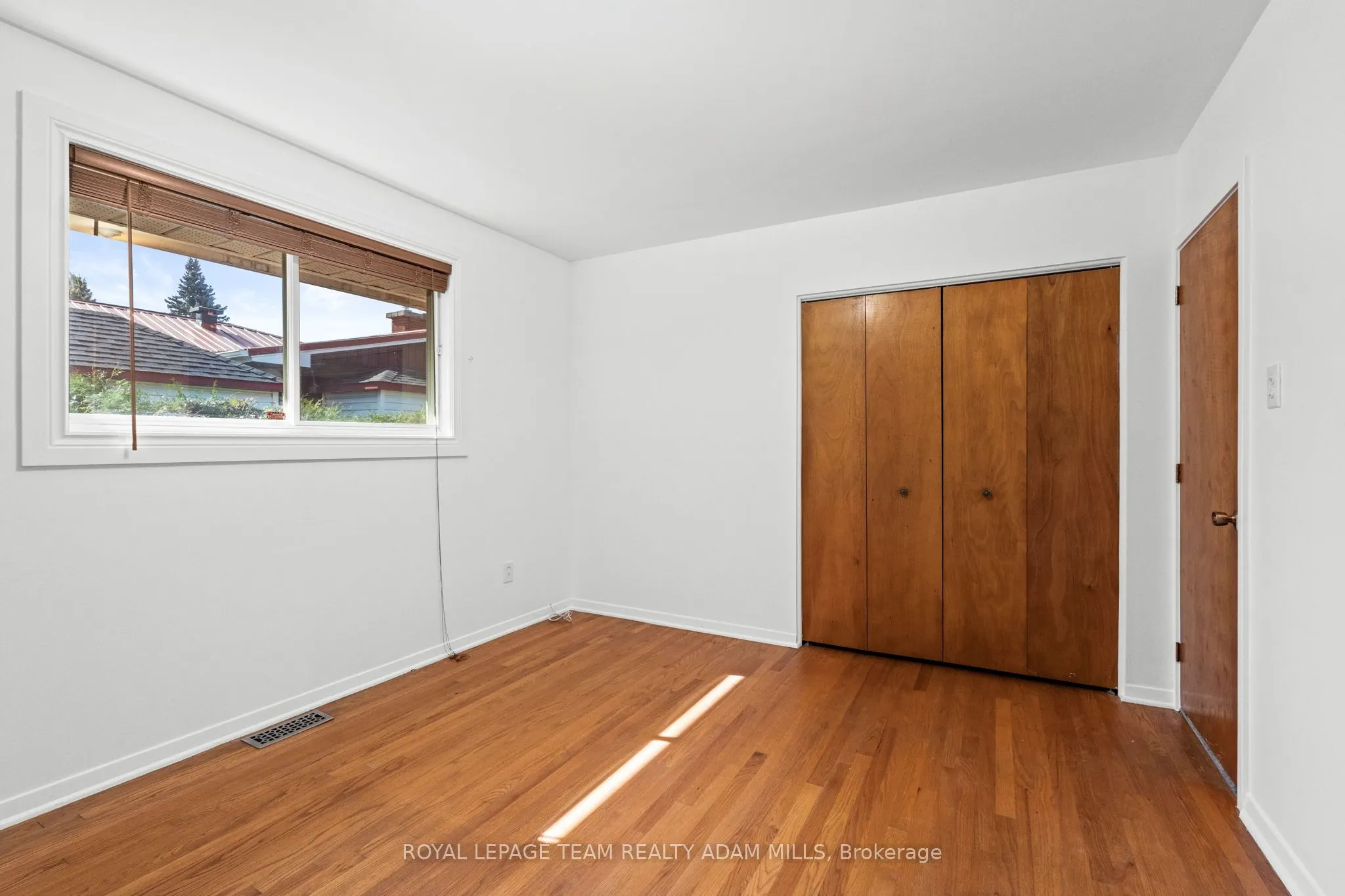 3 Domus Crescent
