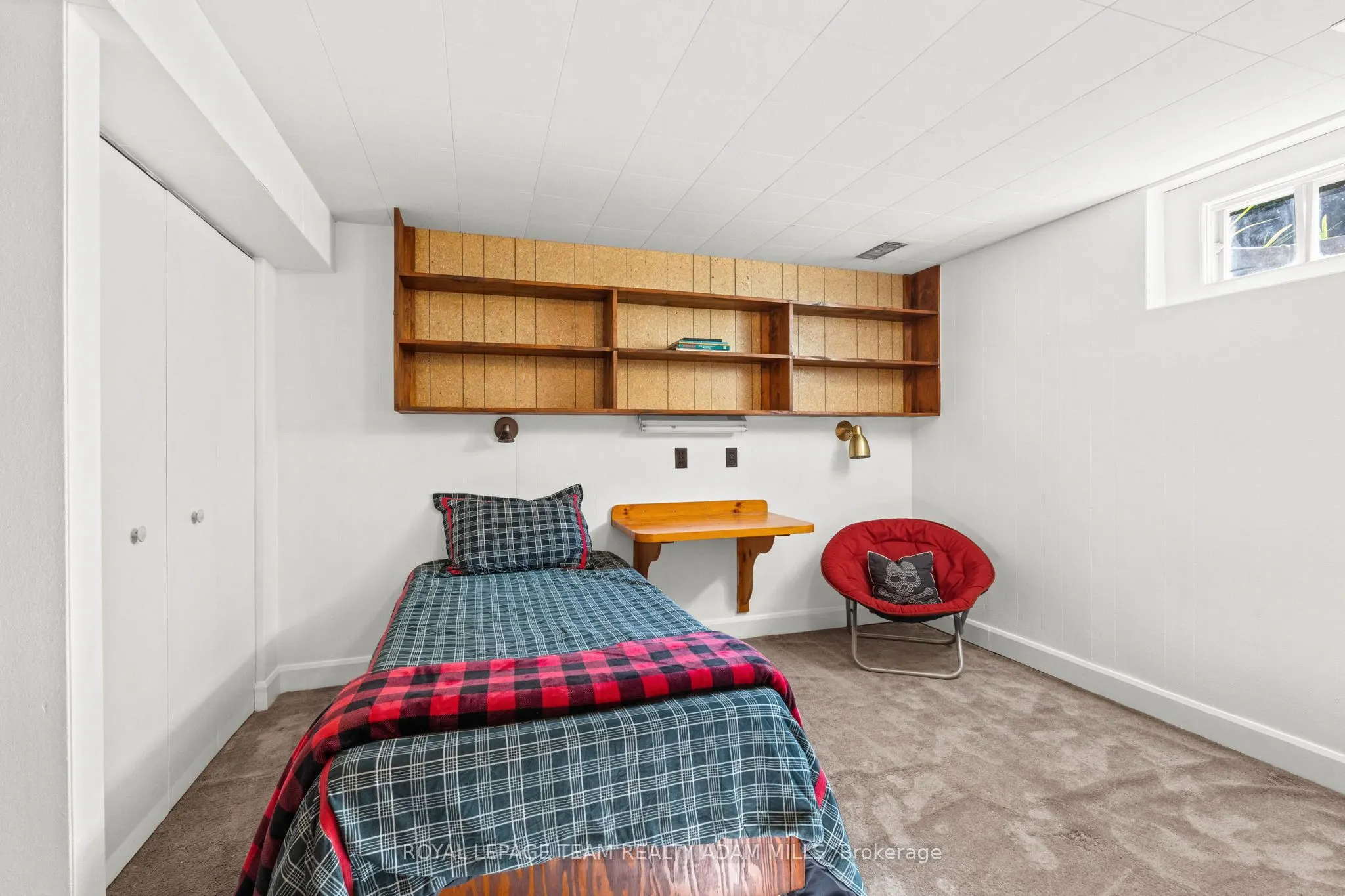 3 Domus Crescent