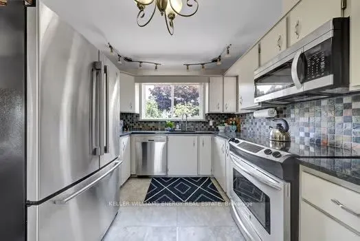 192 Grandview Drive