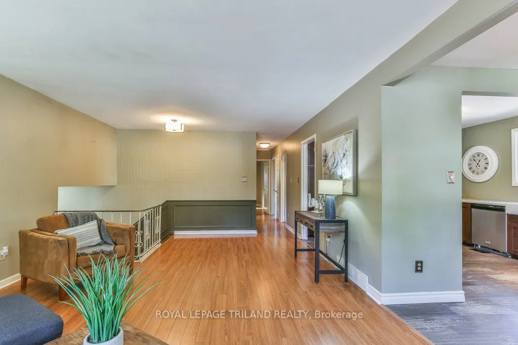 41 FOX MILL Court