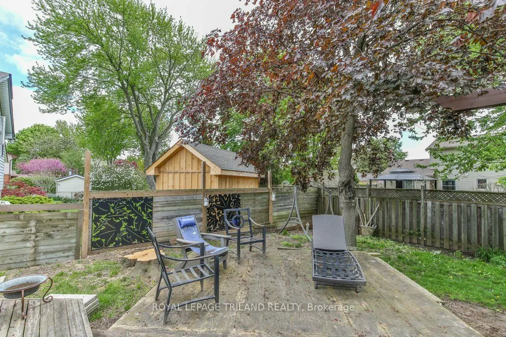 41 FOX MILL Court