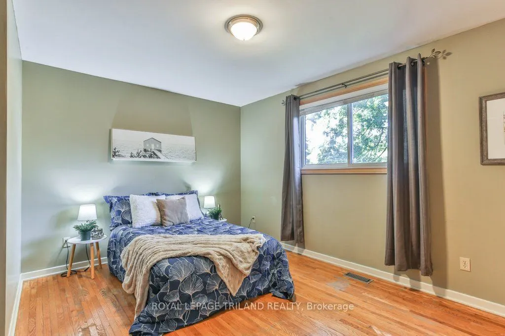 41 FOX MILL Court