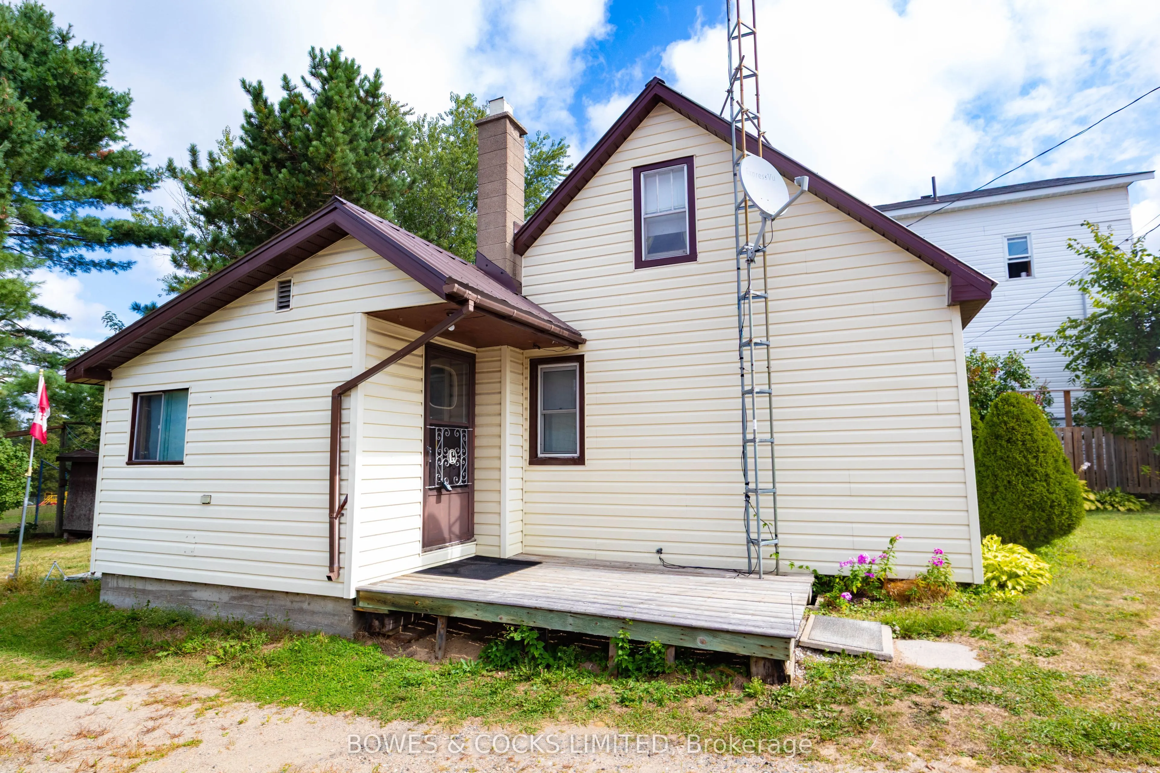 33023 Highway 62