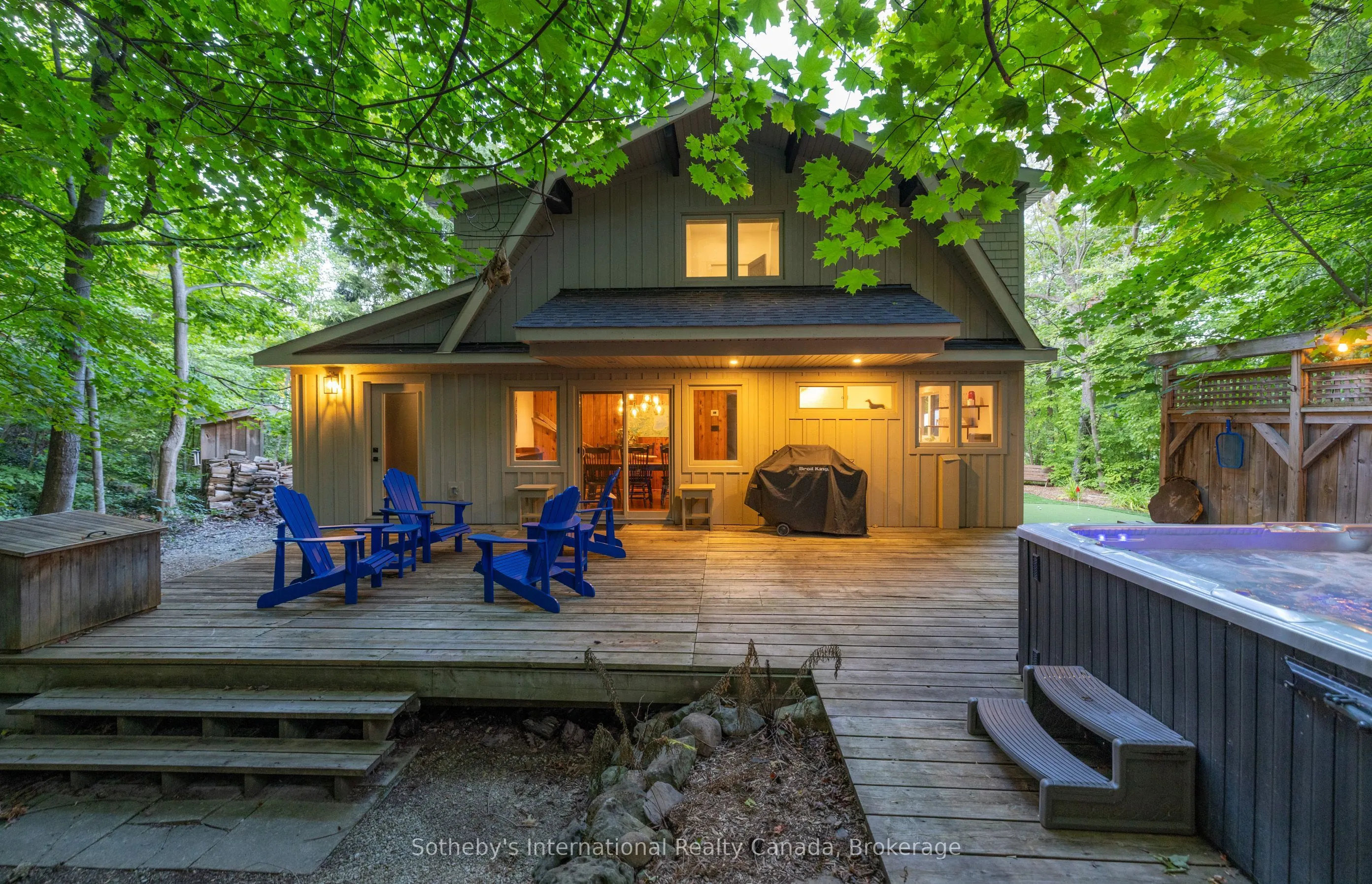 131 Kitzbuhl Crescent