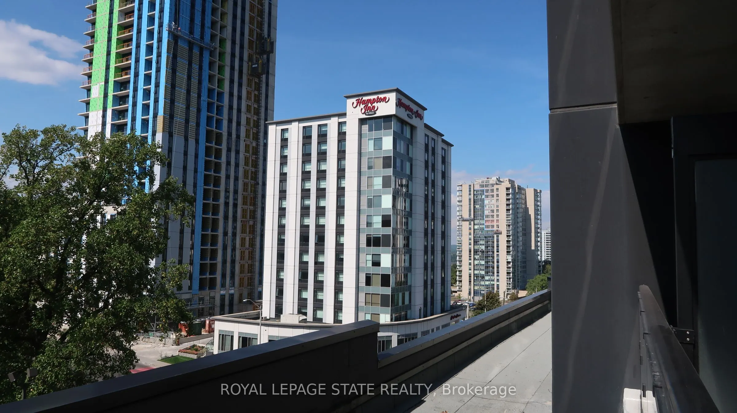 15 Queen Street S, #503