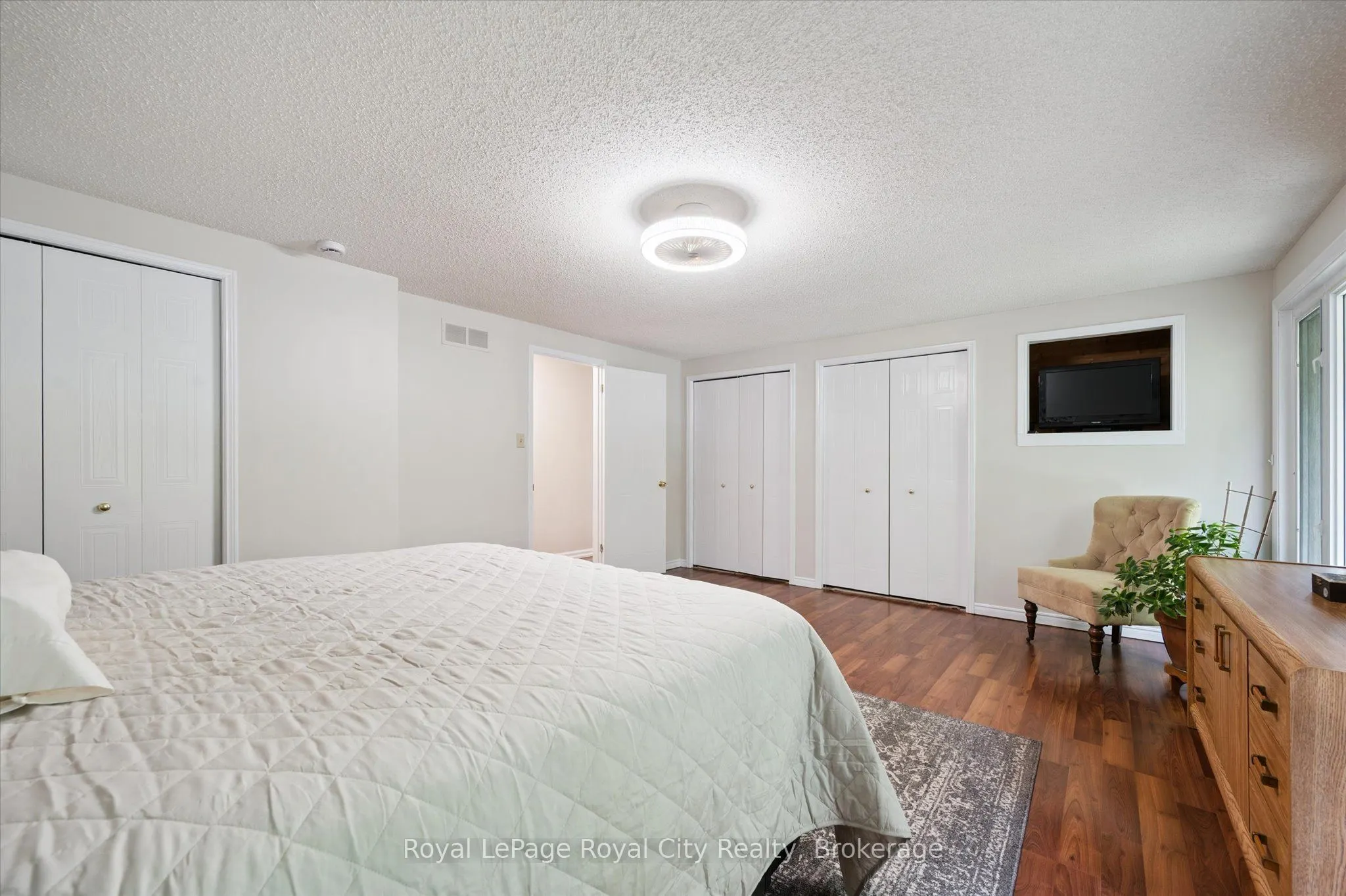 101 Landrex Boulevard