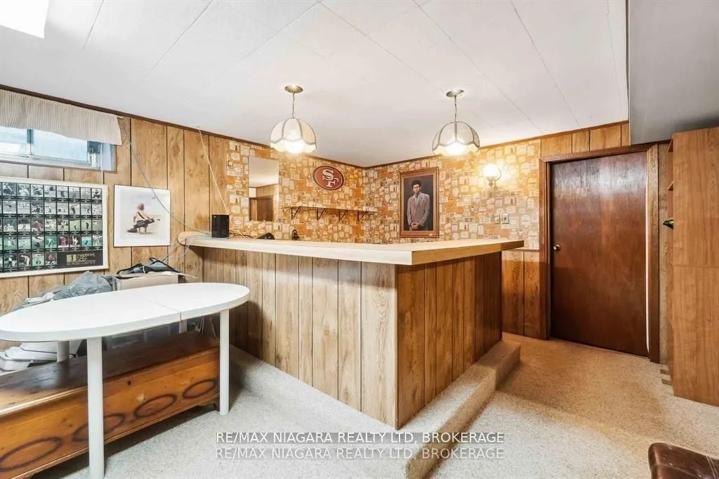 6579 Crawford Street