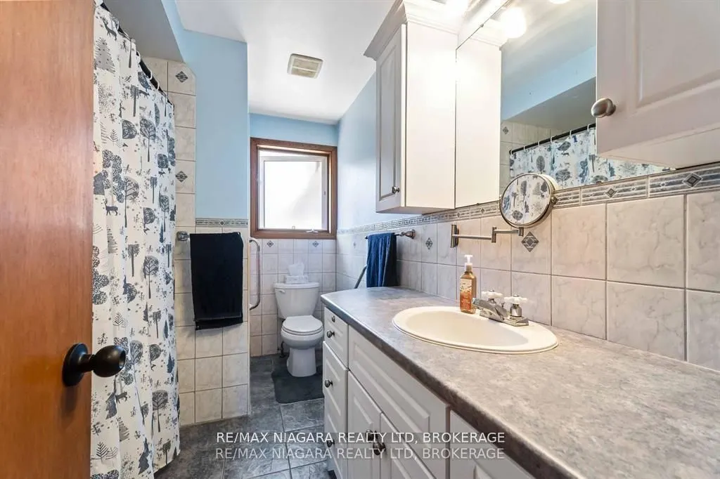 6579 Crawford Street