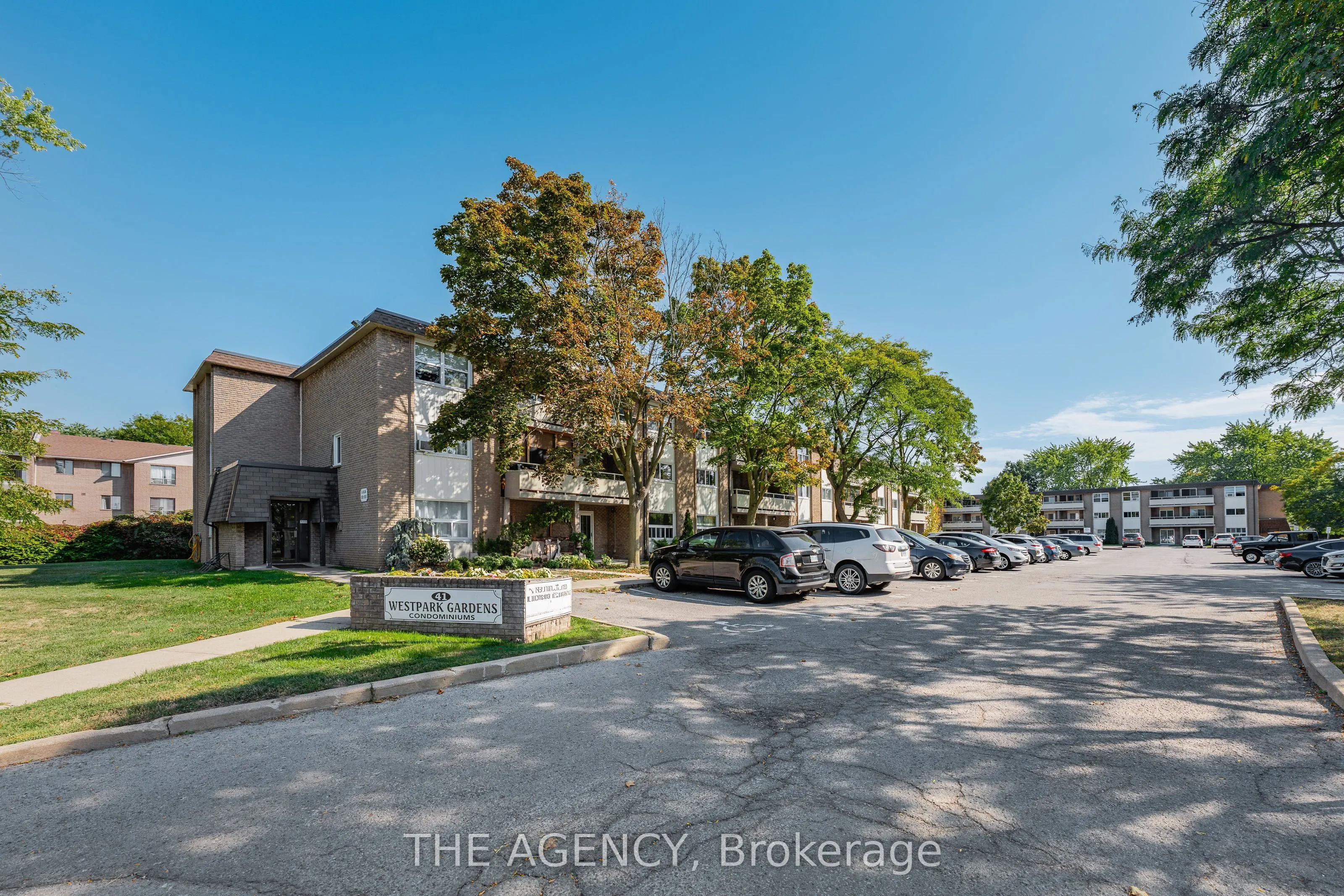 41 Rykert Street, #103
