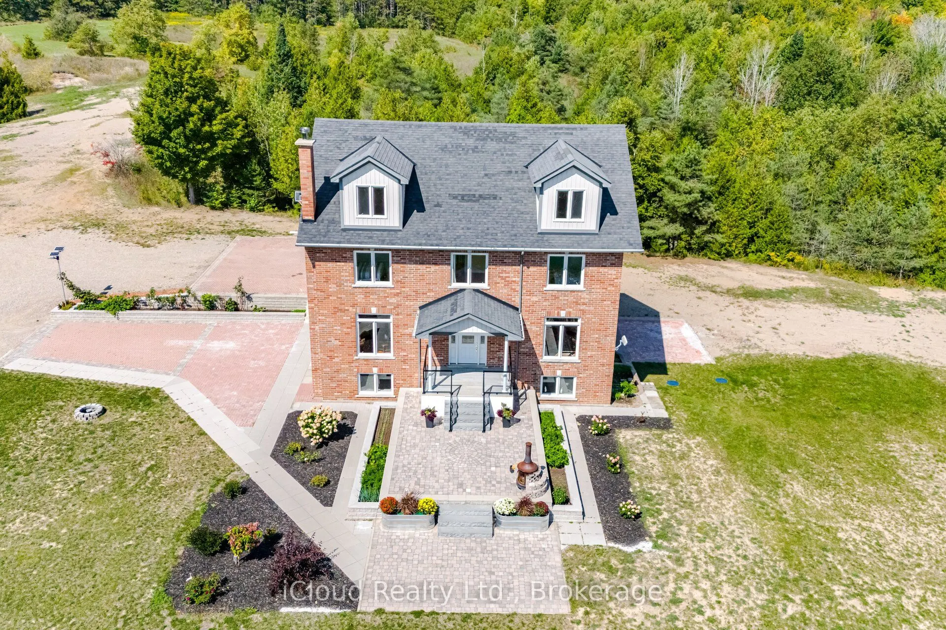 346195 15th Side Road