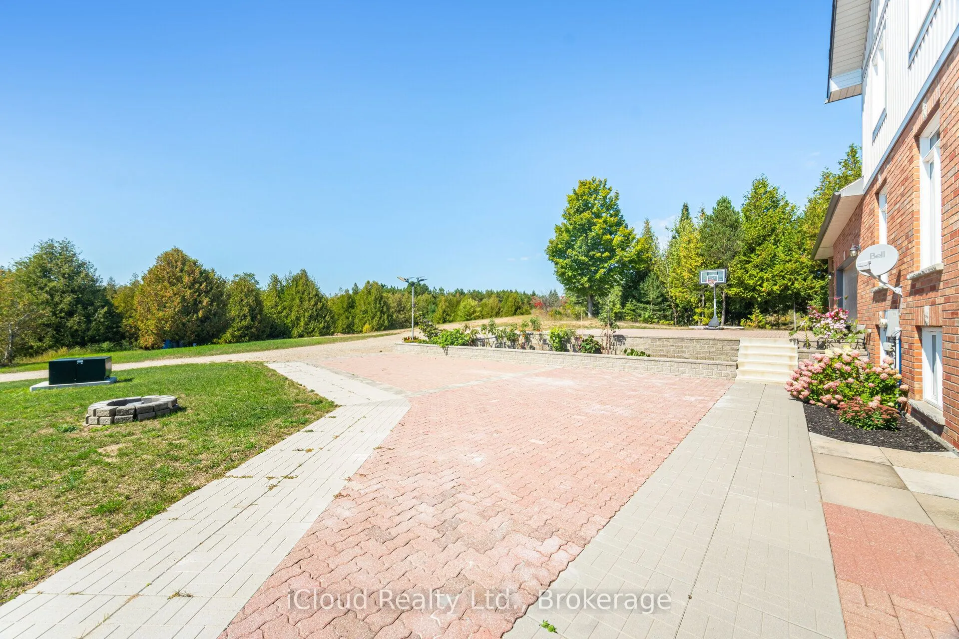 346195 15th Side Road