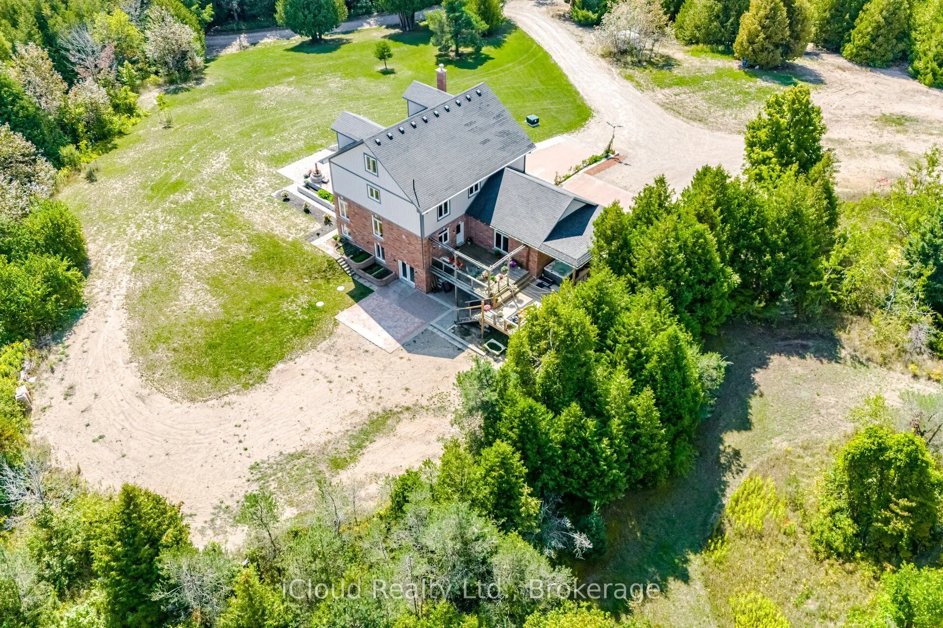 346195 15th Side Road
