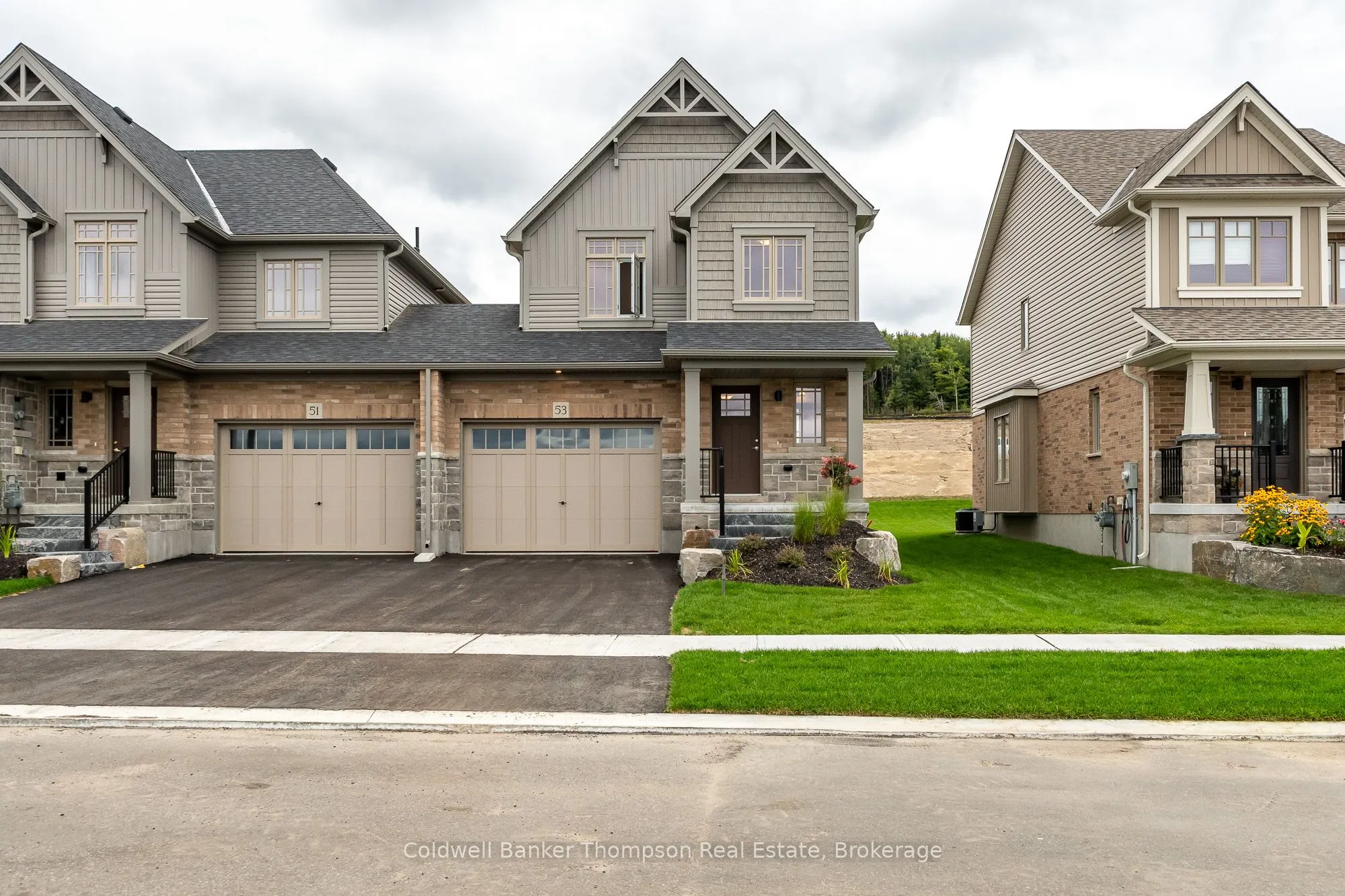 53 Charles Morley Boulevard