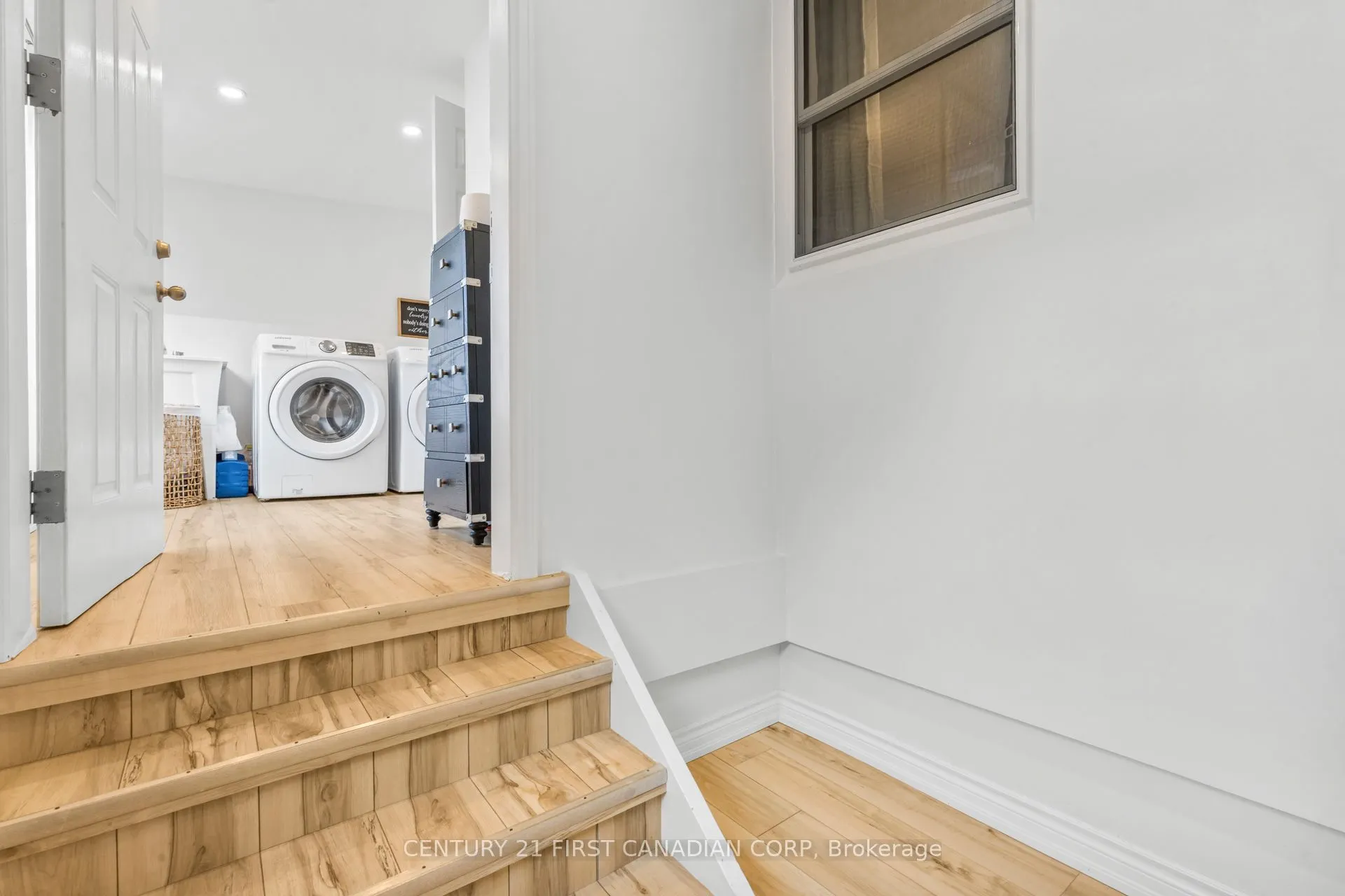 6170 William Street