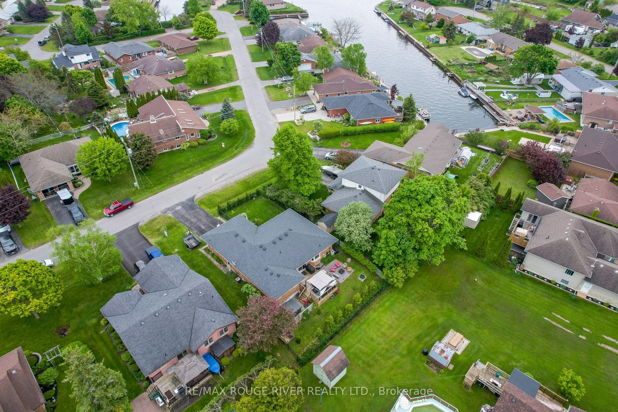 8 Brintnell Boulevard