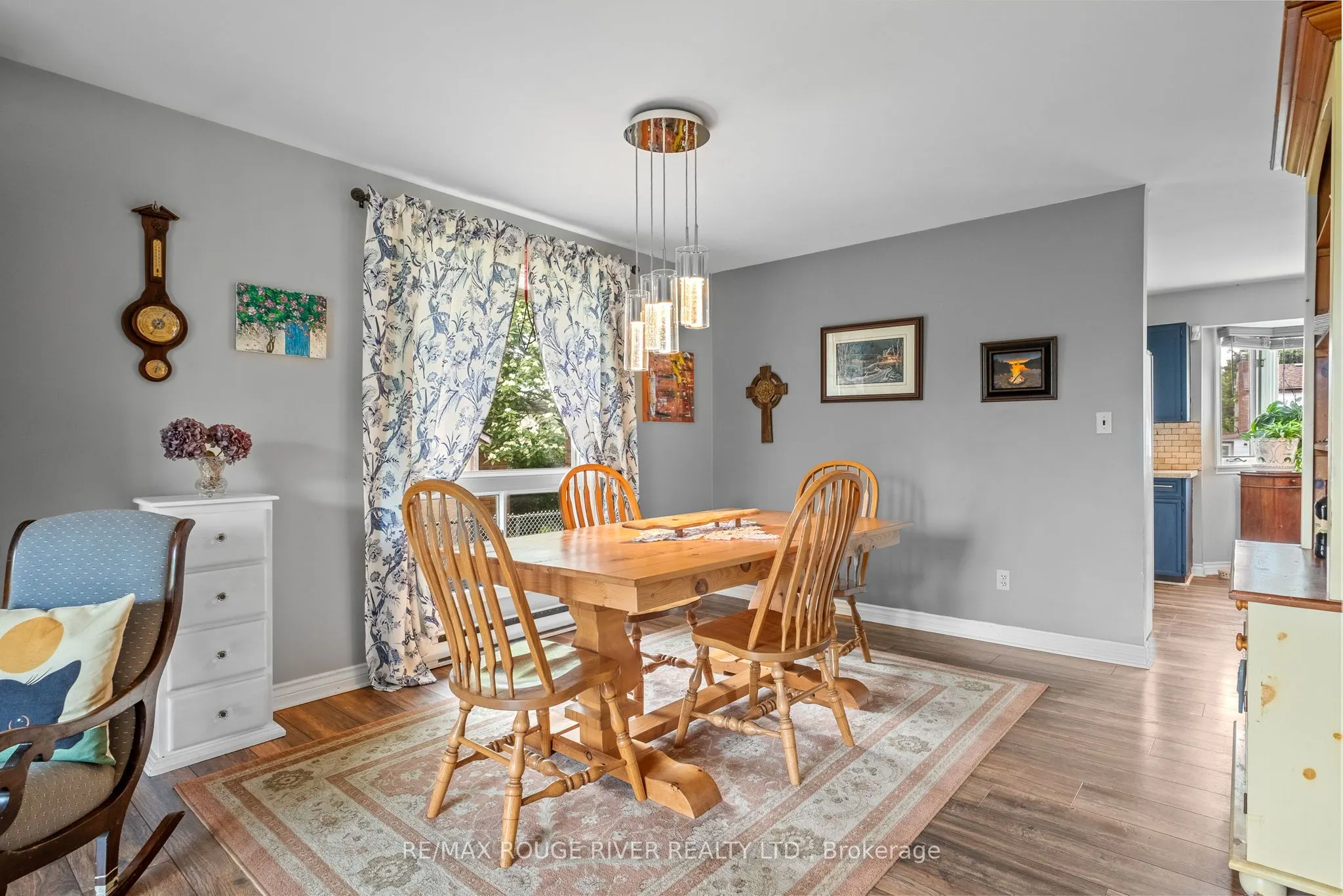 8 Brintnell Boulevard
