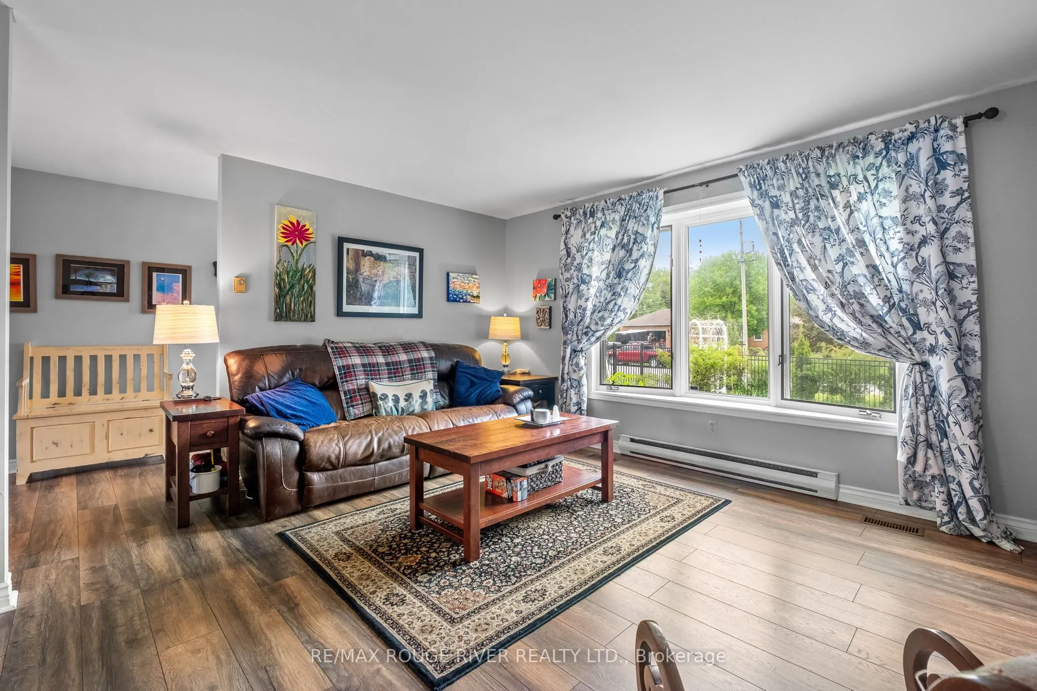 8 Brintnell Boulevard