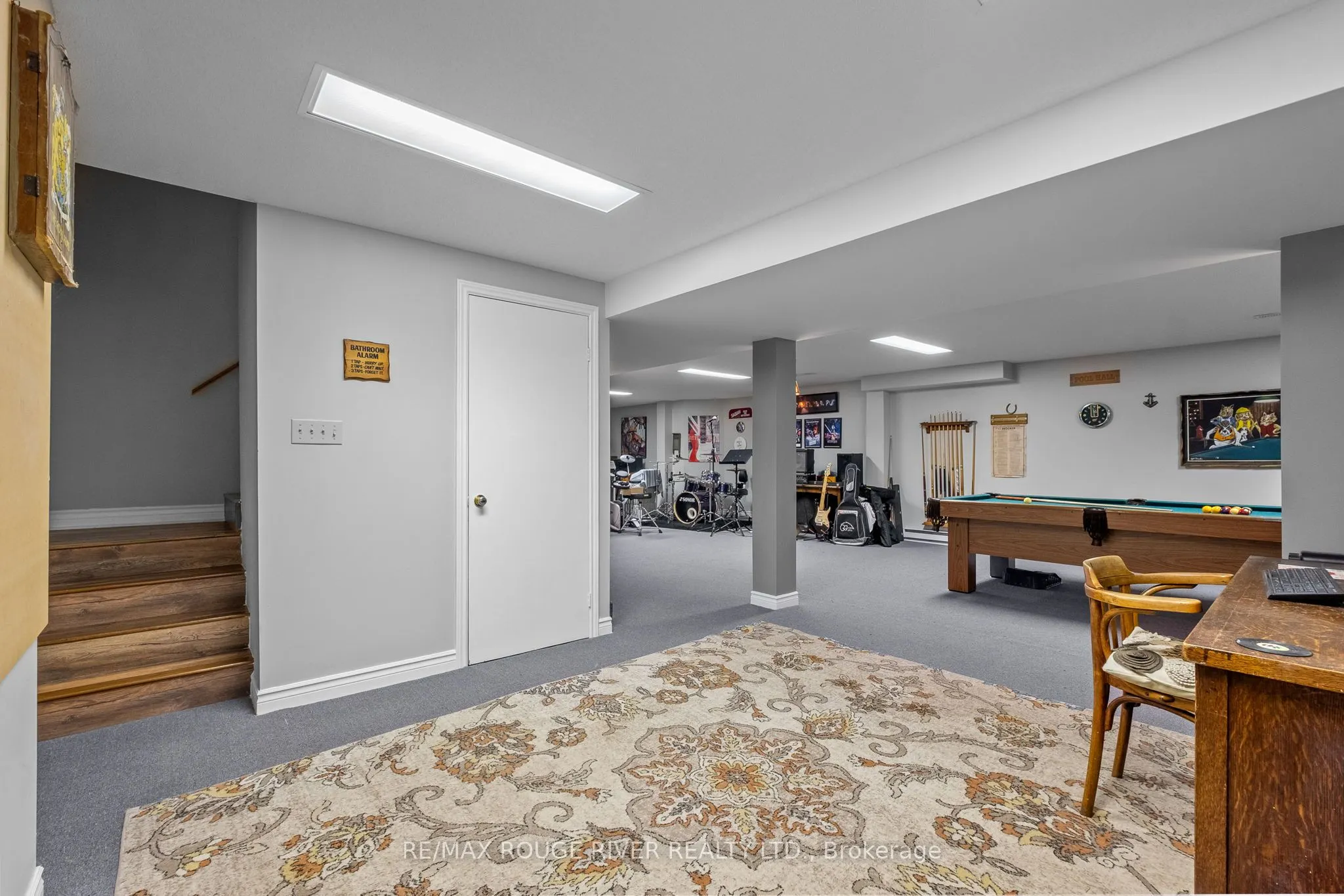 8 Brintnell Boulevard