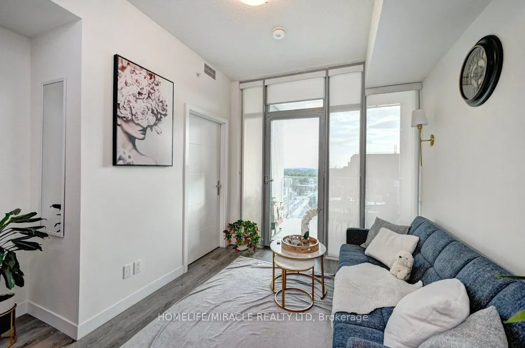 60 Frederick Street, #1213