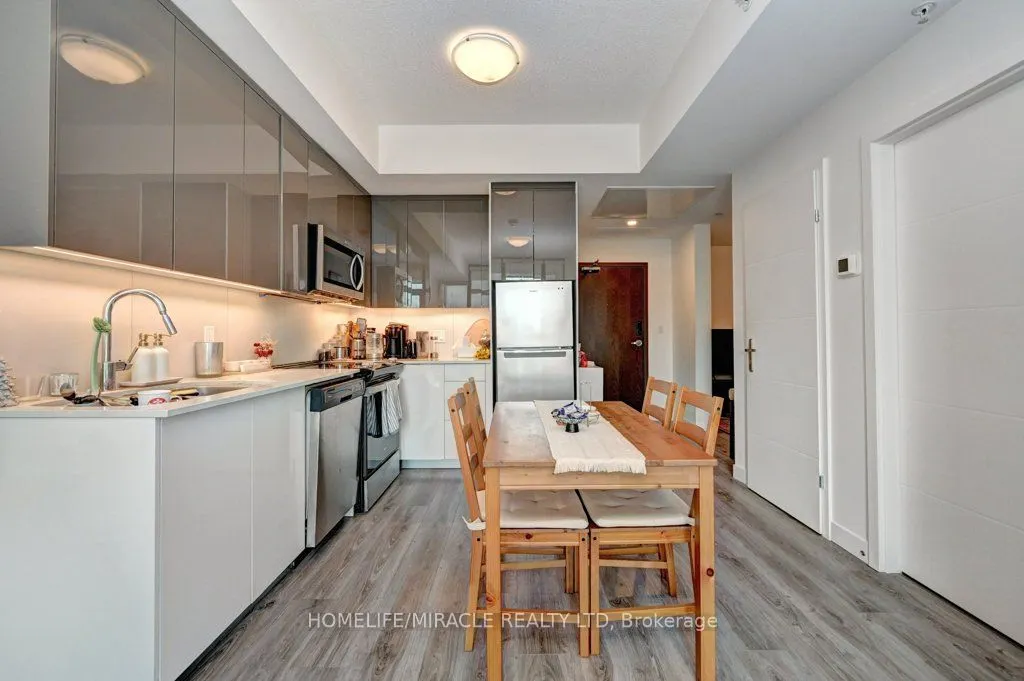 60 Frederick Street, #1213